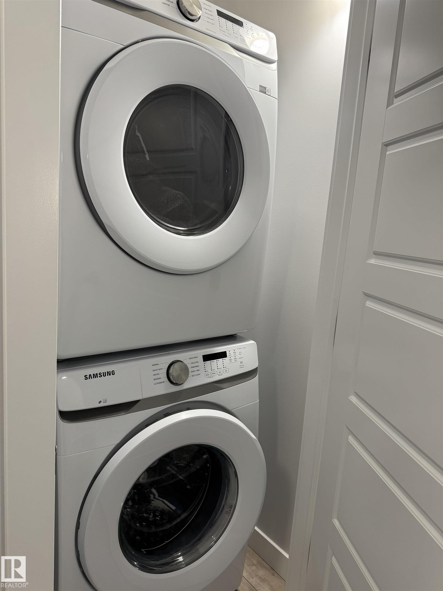 Photo 15 at 5316 Godson point(e) NW, Granville, Edmonton