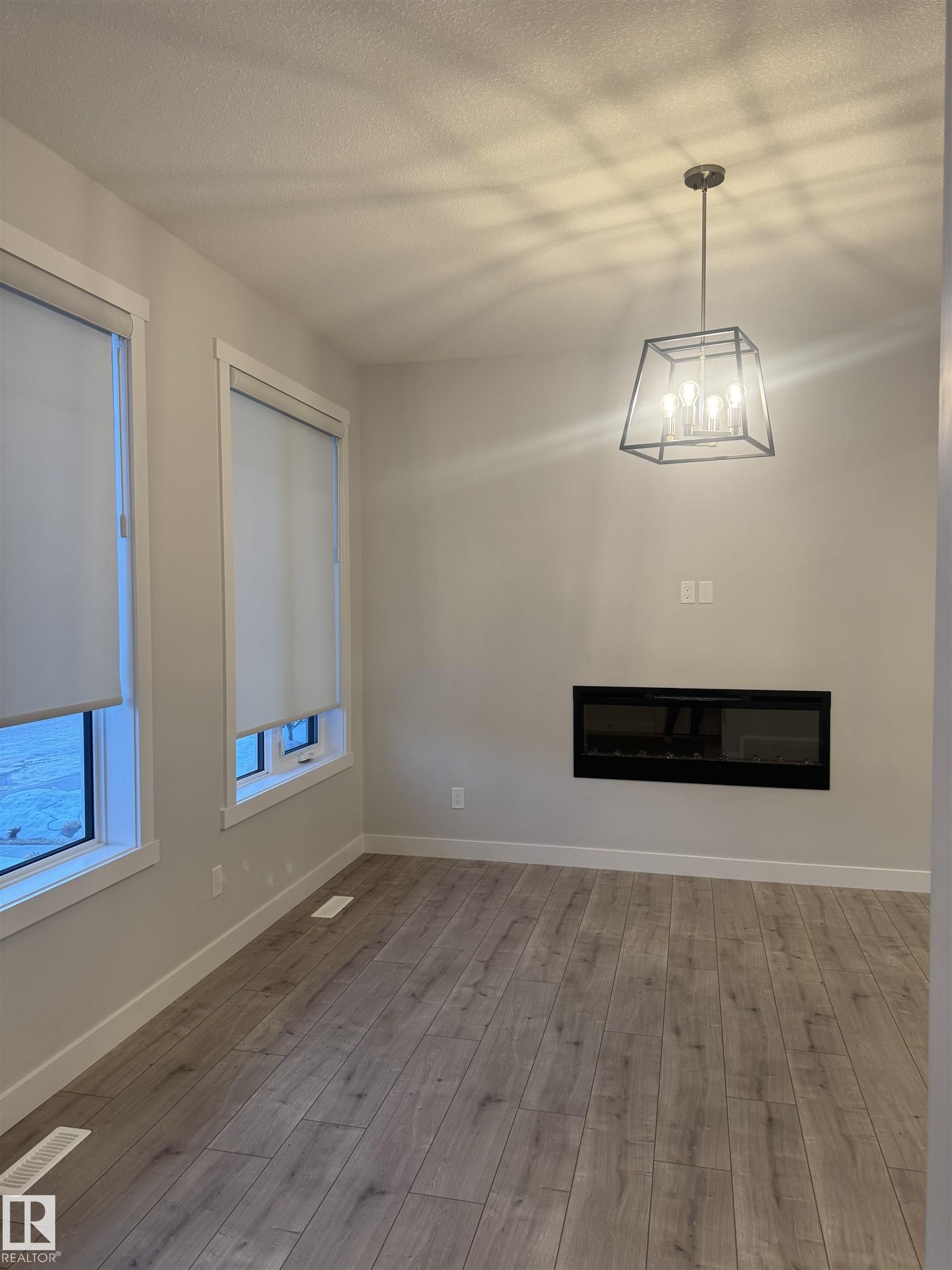 5316 Godson point(e) NW, Granville, Edmonton