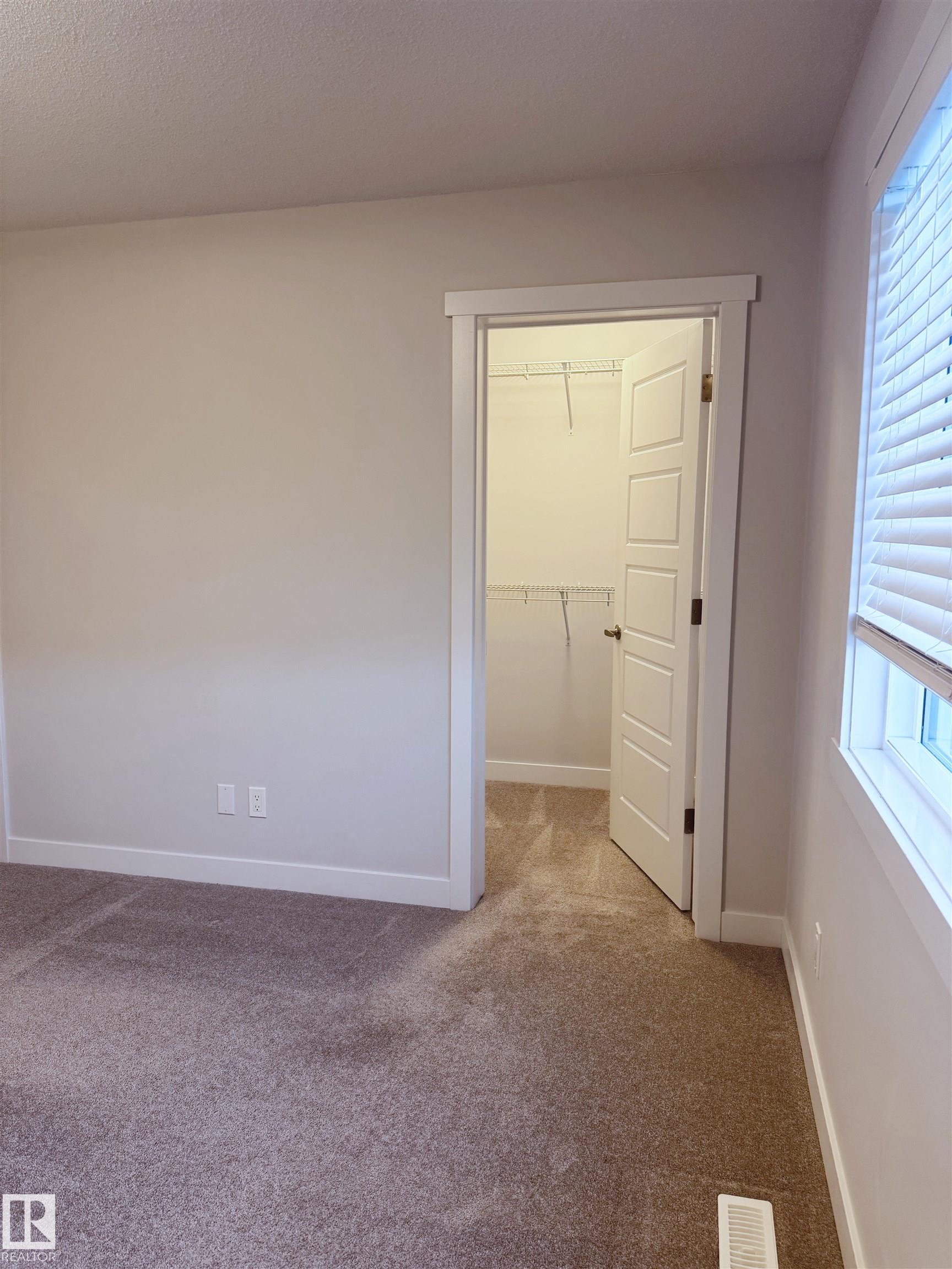 Photo 8 at 5316 Godson point(e) NW, Granville, Edmonton