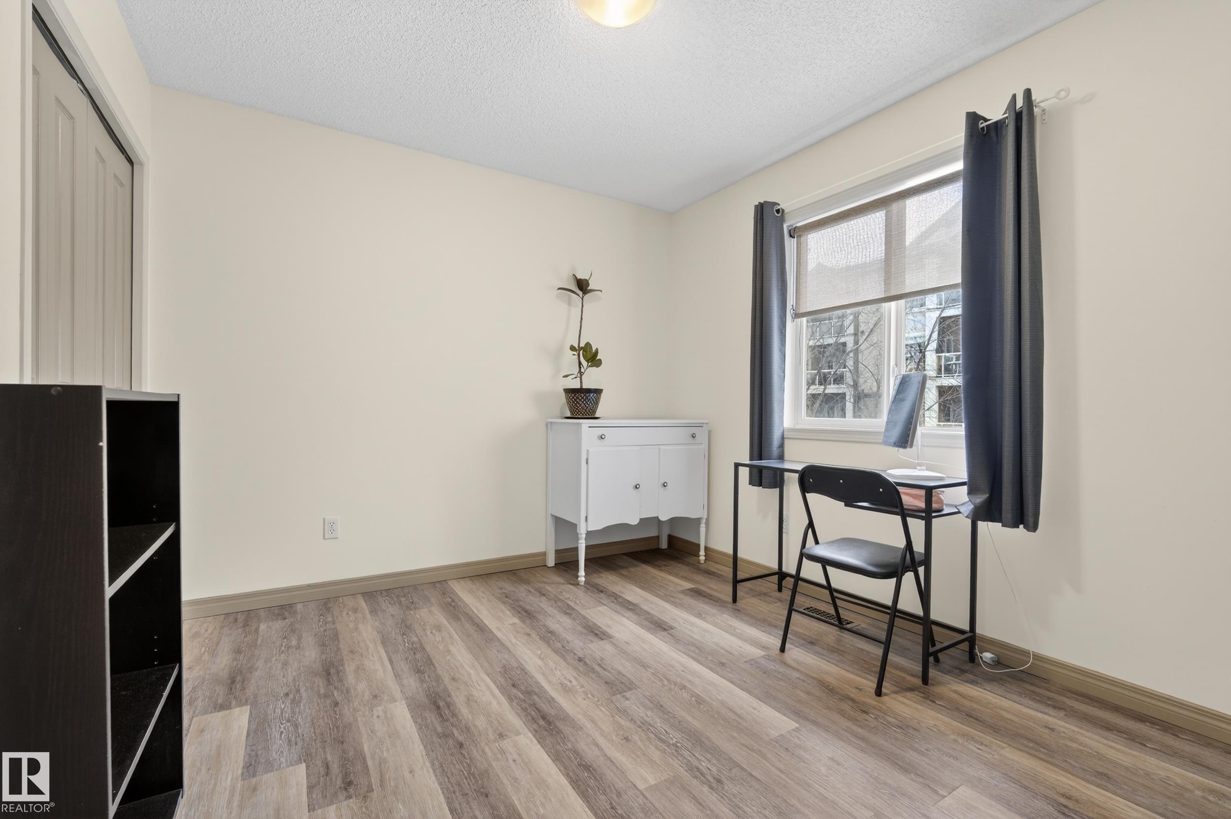 Photo 24 at 3955 Mcmullen Green SW, Macewan, Edmonton