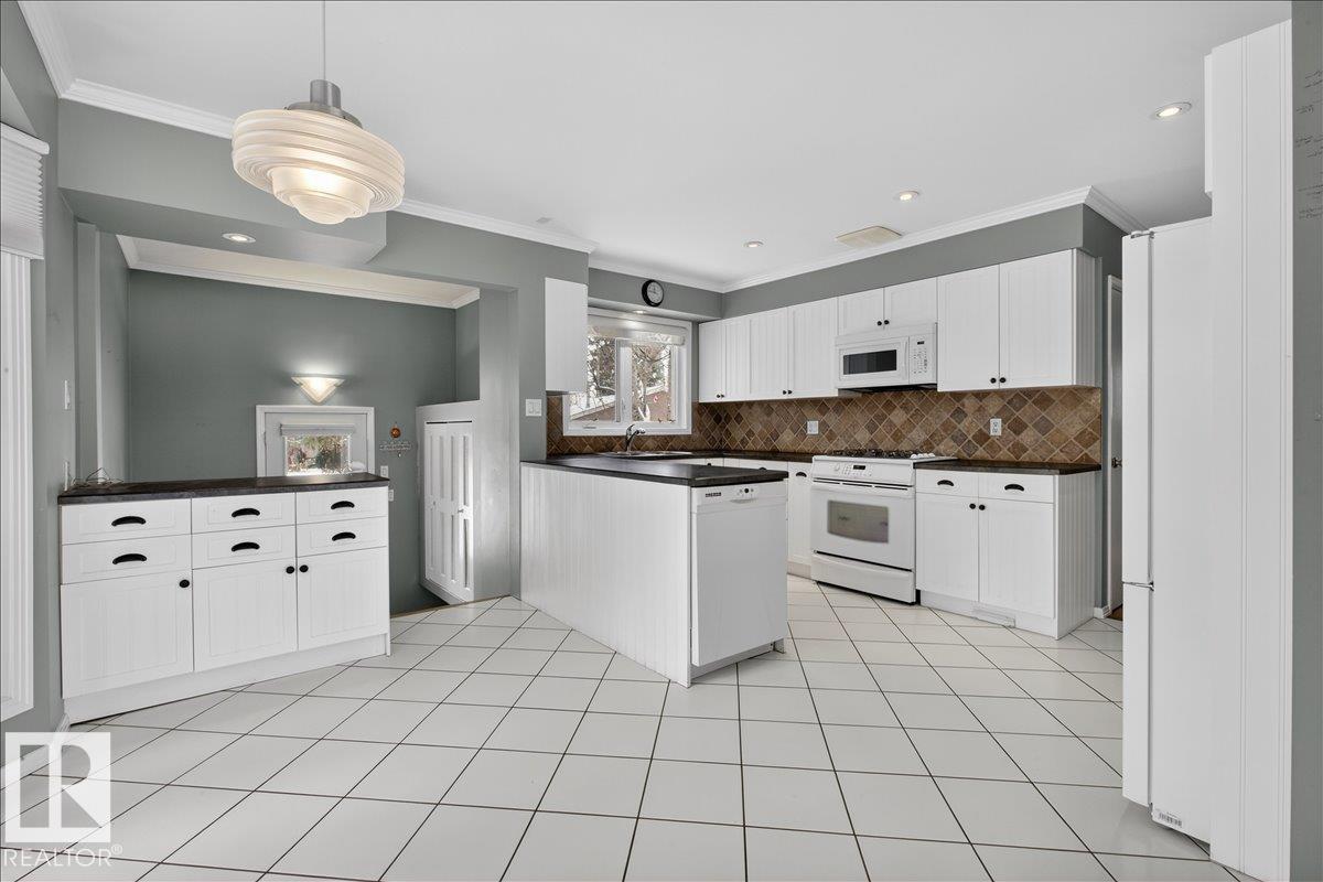 9415 128a Avenue NW, Killarney, Edmonton