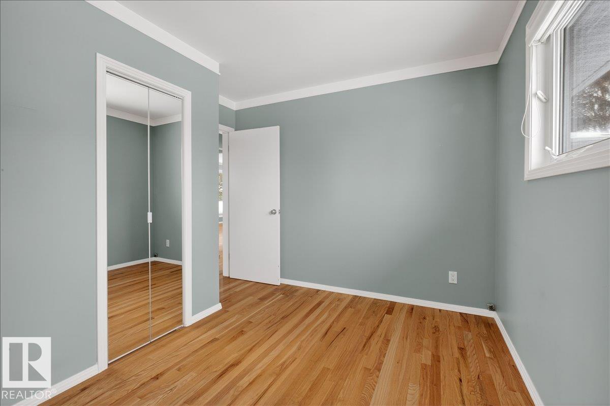 Photo 27 at 9415 128a Avenue NW, Killarney, Edmonton