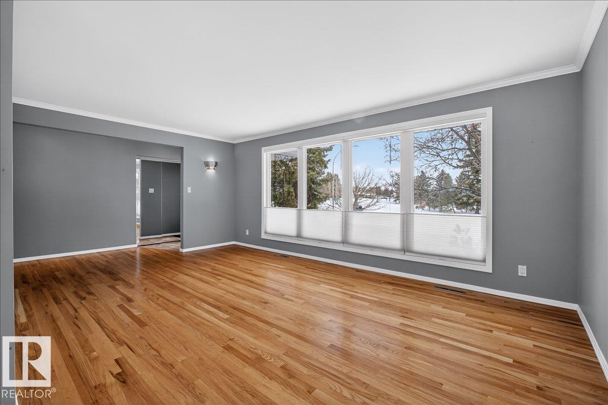 9415 128a Avenue NW, Killarney, Edmonton