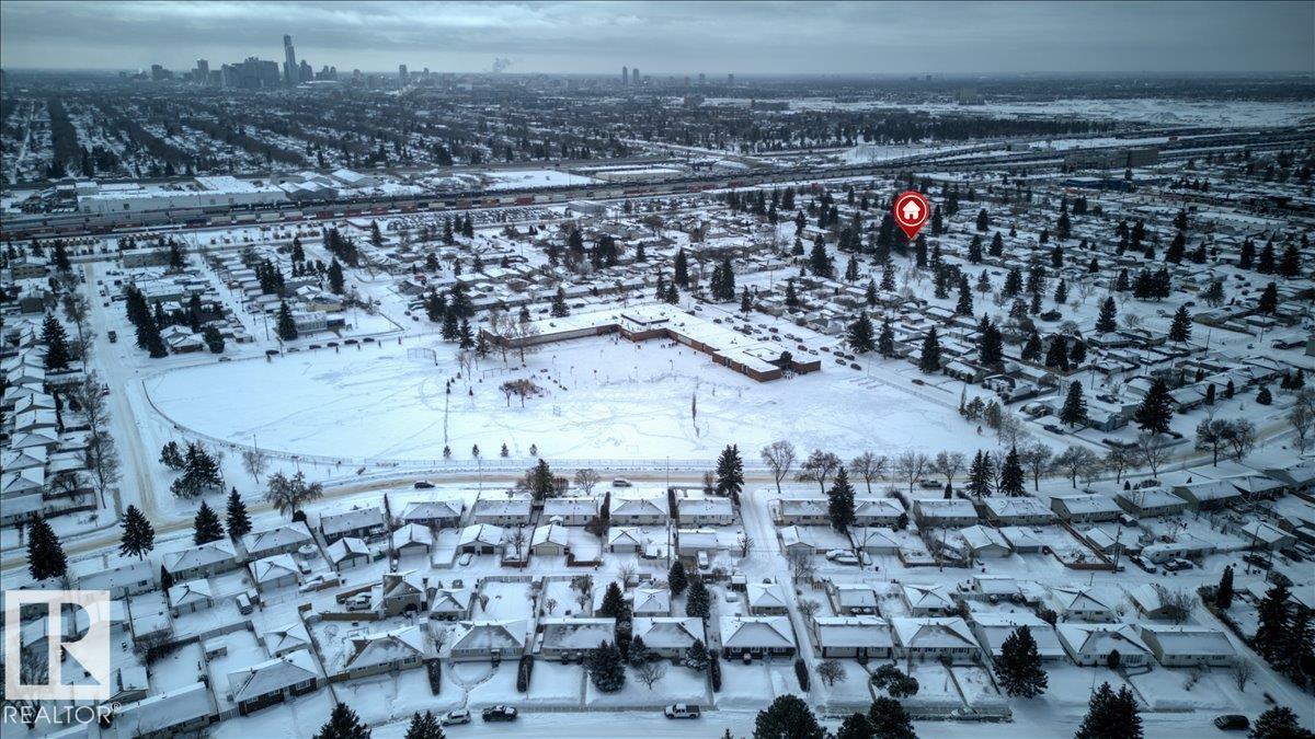 Photo 64 at 9415 128a Avenue NW, Killarney, Edmonton