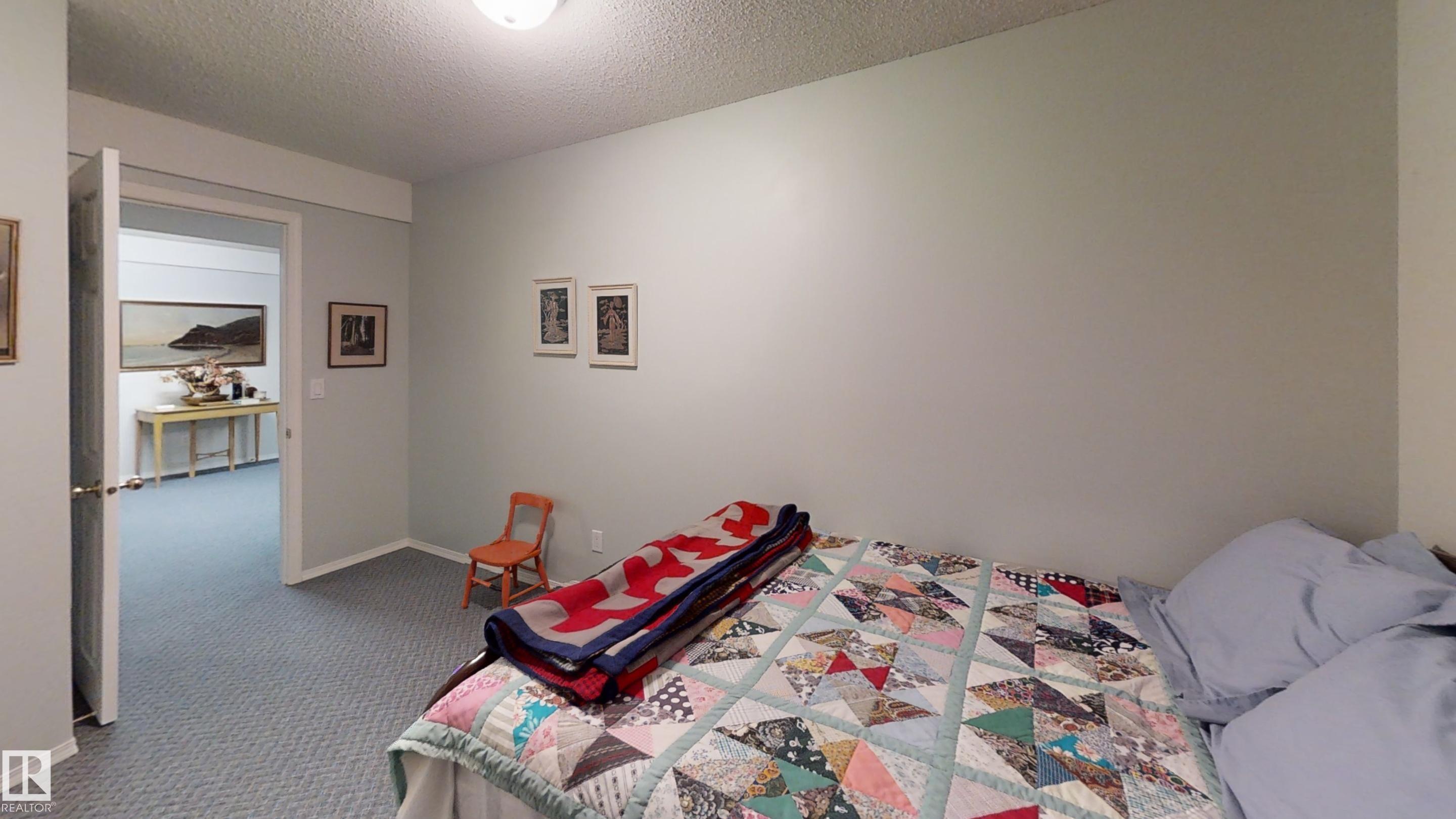 Photo 23 at 208 Ravine villa(s), Bridgeport, Leduc