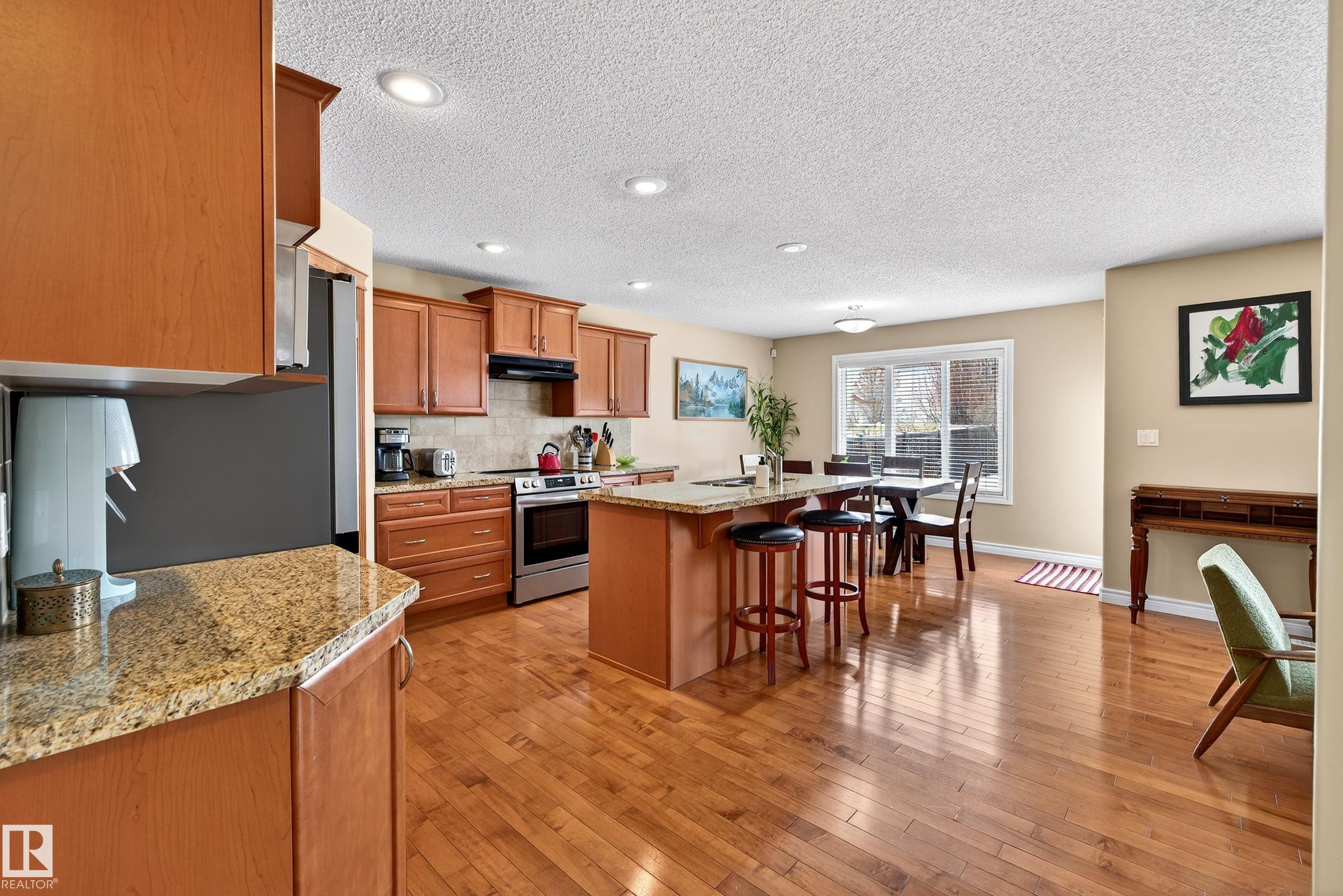 Photo 6 at 14036 145 Avenue NW, Cumberland, Edmonton