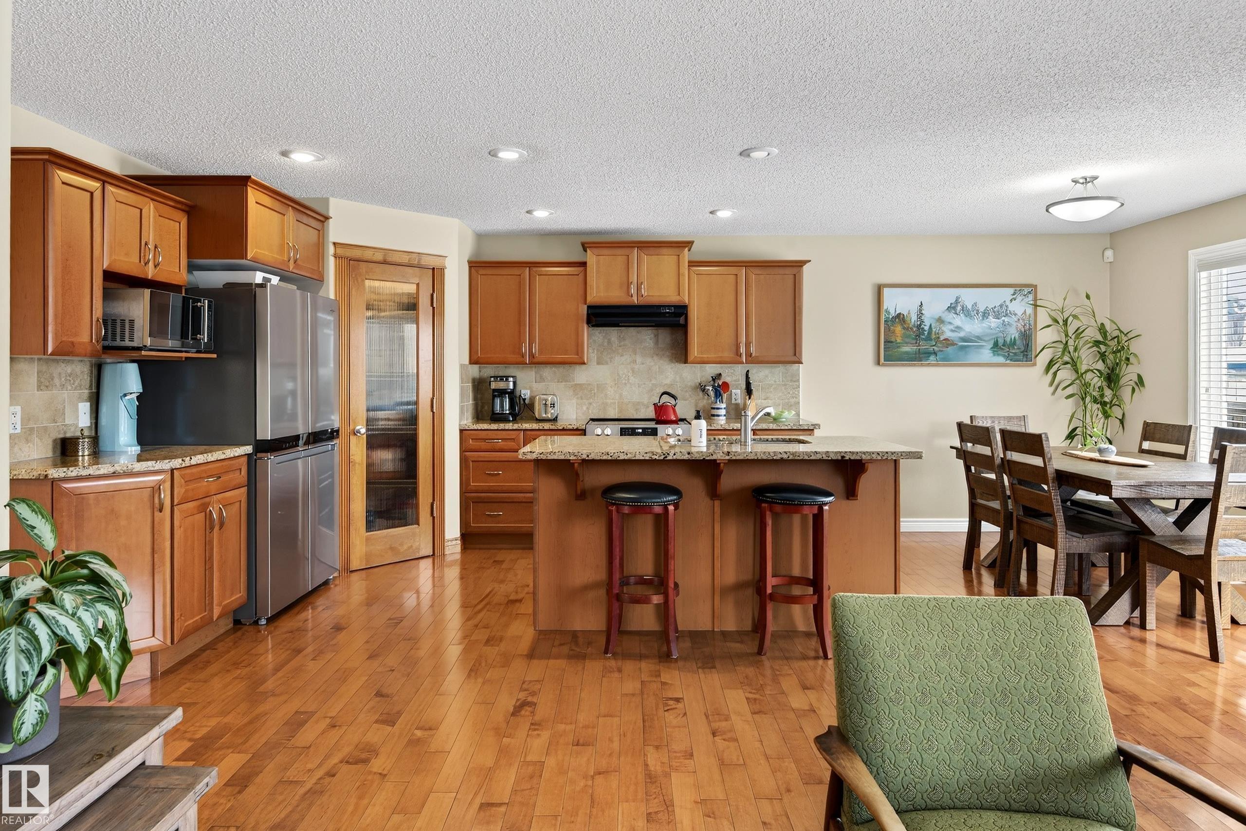 Photo 7 at 14036 145 Avenue NW, Cumberland, Edmonton