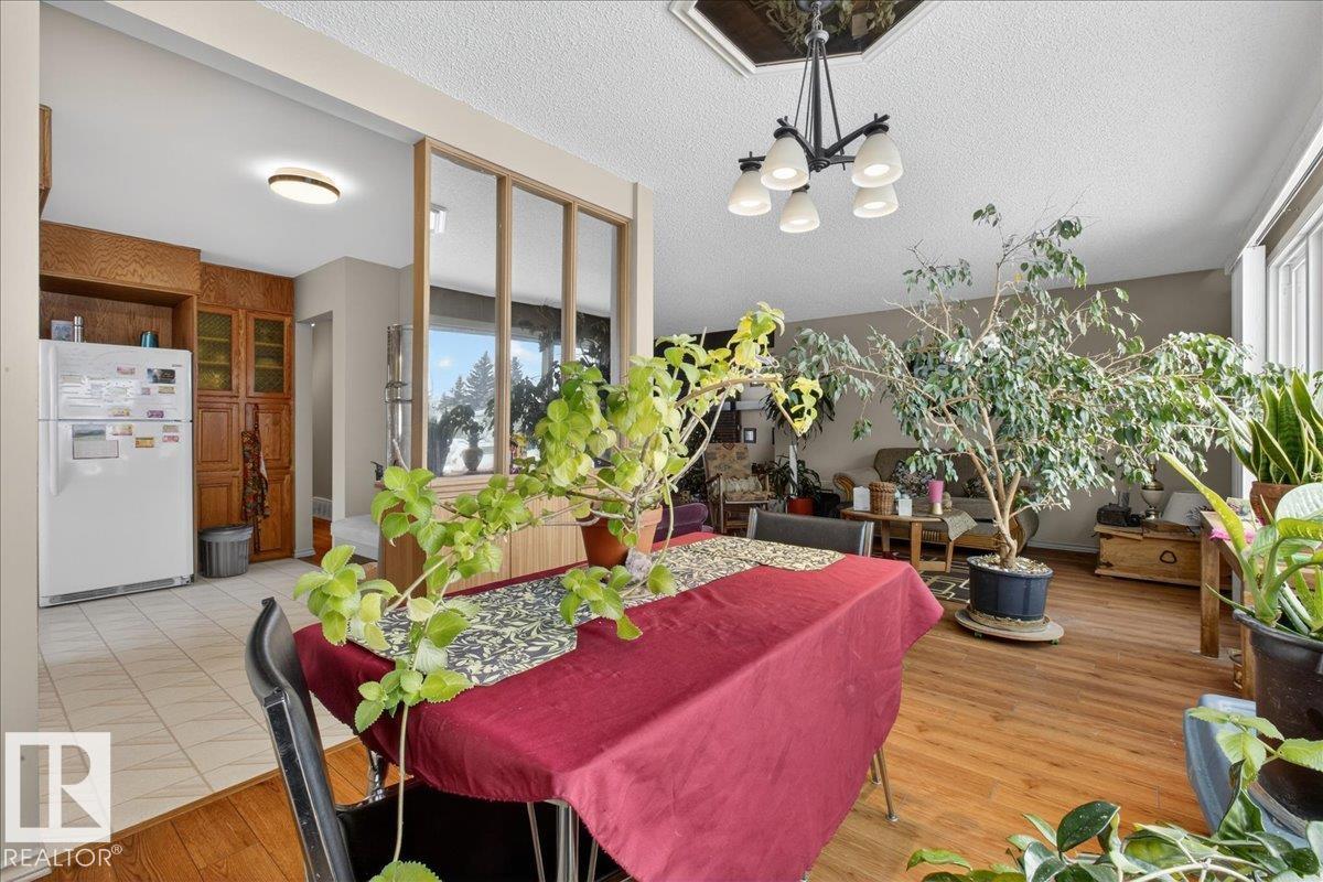 Photo 14 at 14132 70 Street NW, Kildare, Edmonton