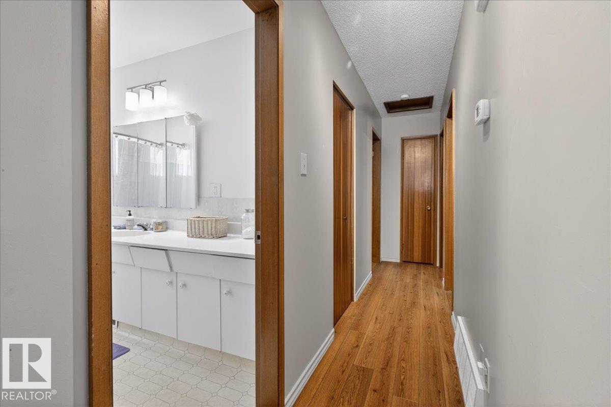 Photo 20 at 14132 70 Street NW, Kildare, Edmonton