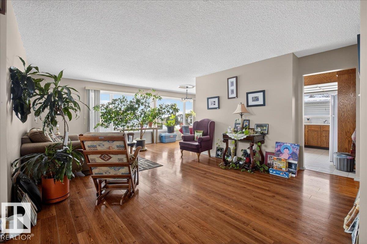 Photo 9 at 14132 70 Street NW, Kildare, Edmonton