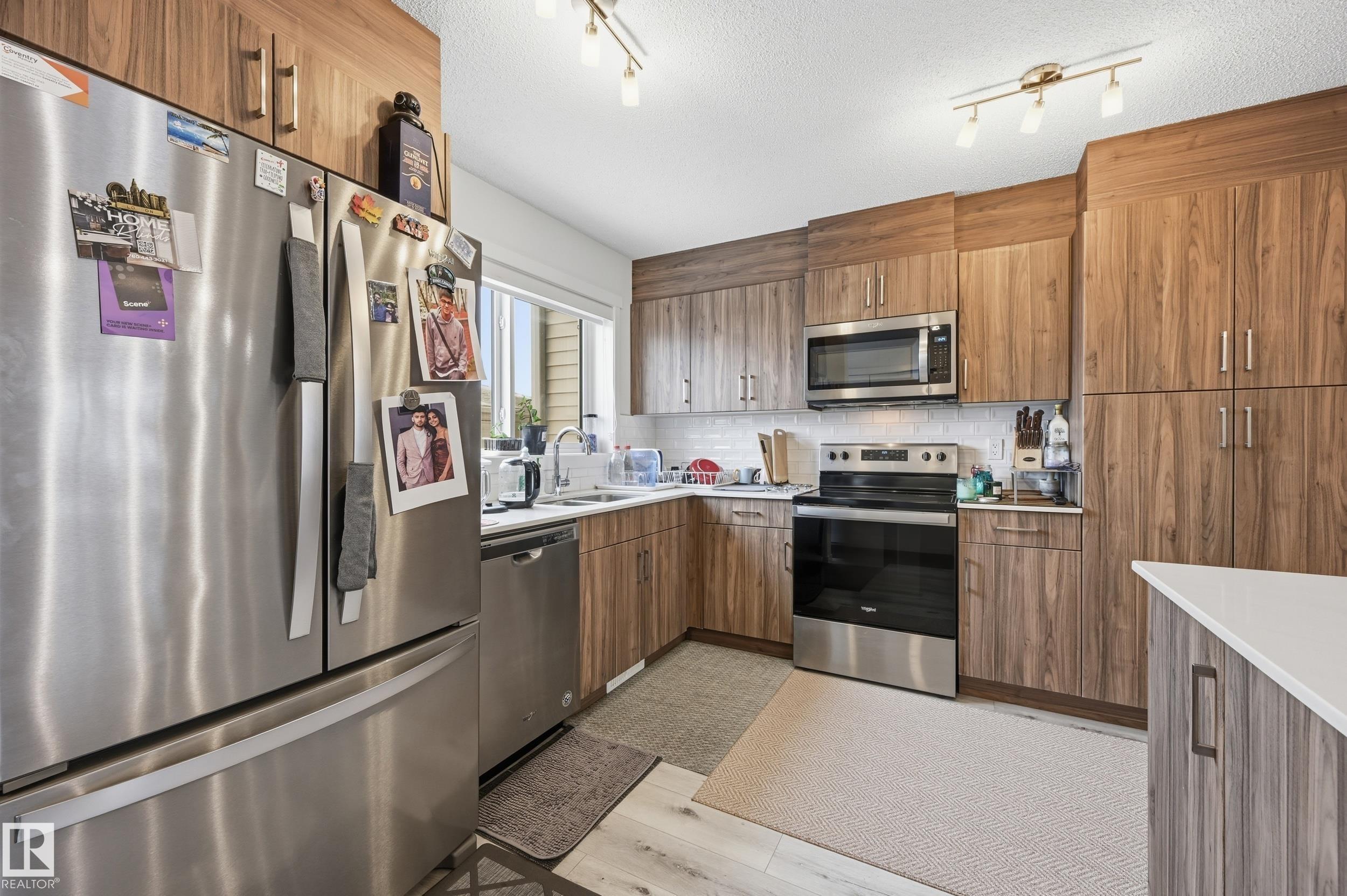 Photo 14 at 2608 201 Street NW, The Uplands, Edmonton