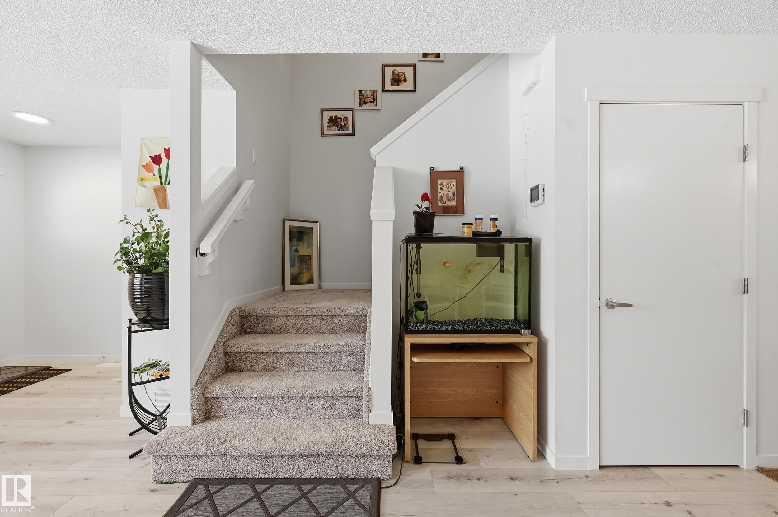 Photo 18 at 2608 201 Street NW, The Uplands, Edmonton