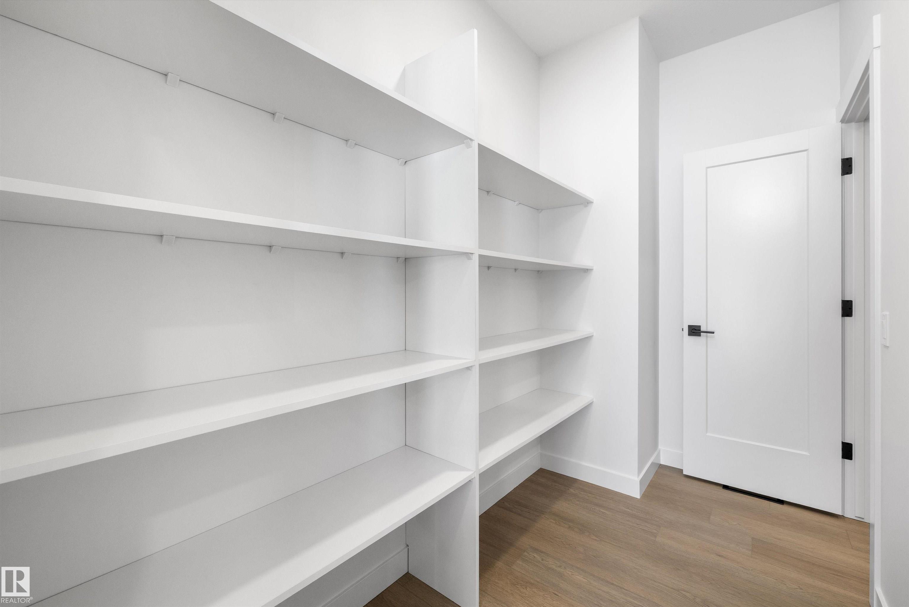 Photo 13 at 1077 Cristall Crescent SW, Chappelle Area, Edmonton