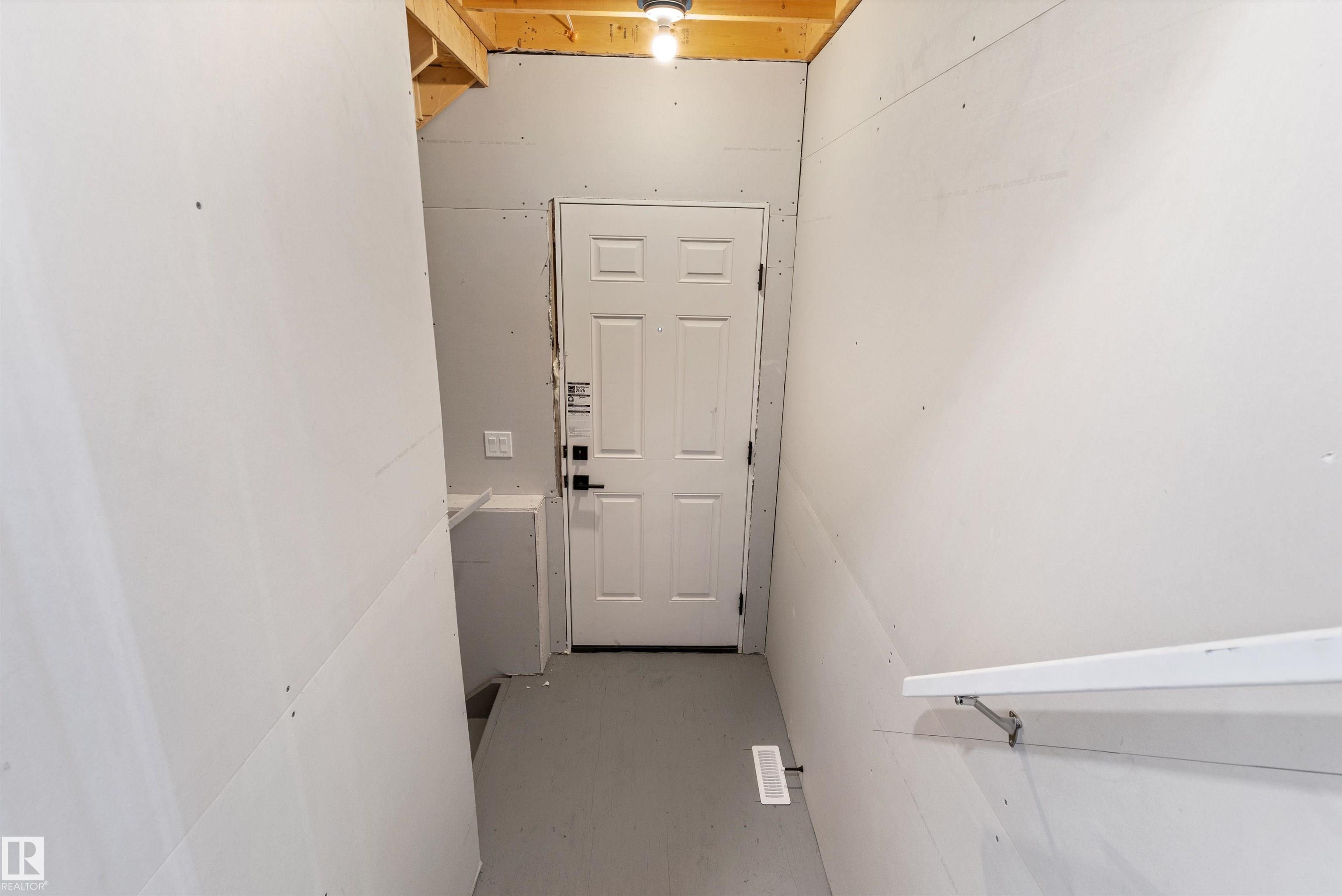 Photo 39 at 1077 Cristall Crescent SW, Chappelle Area, Edmonton