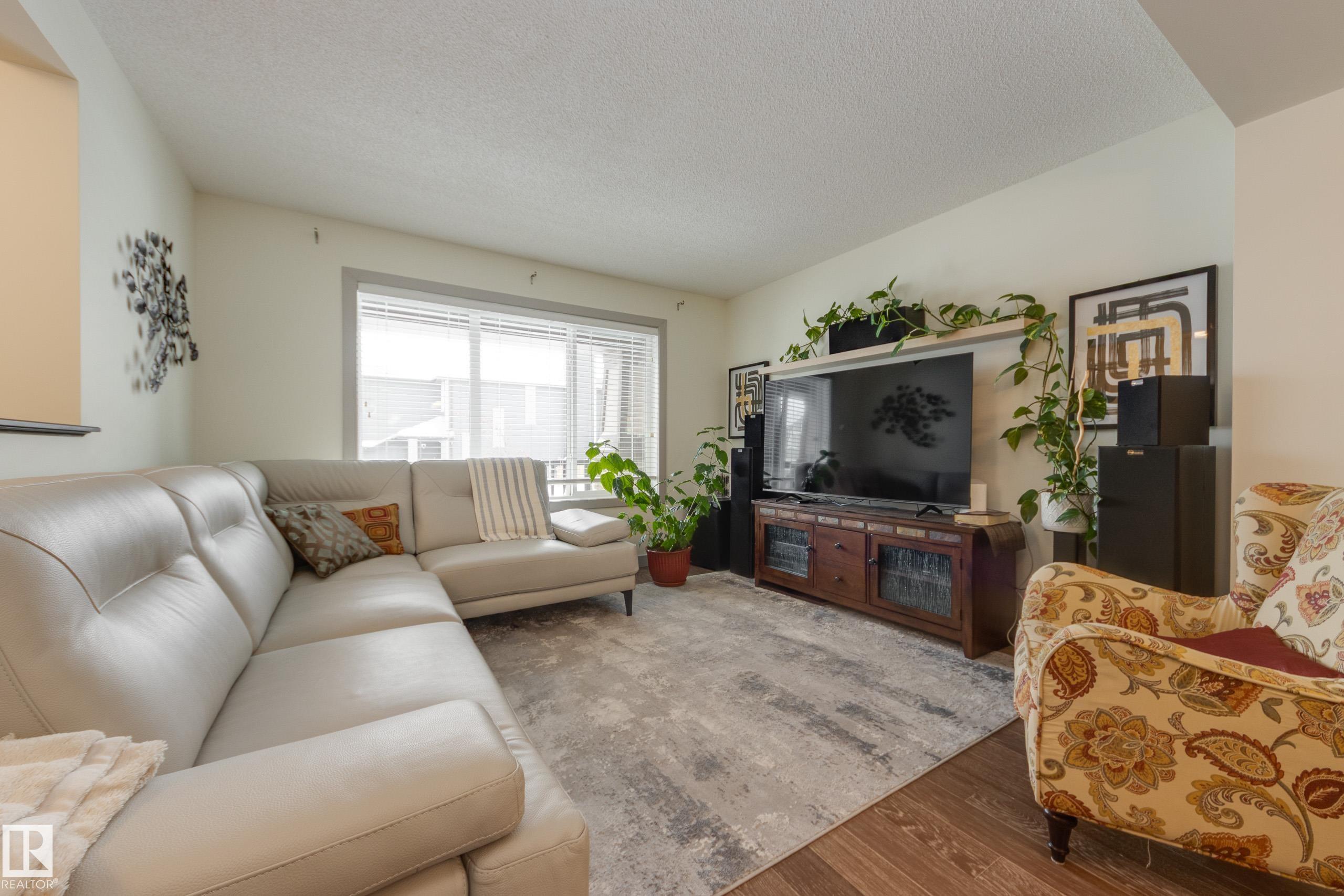 17528 58 Street NW, McConachie Area, Edmonton