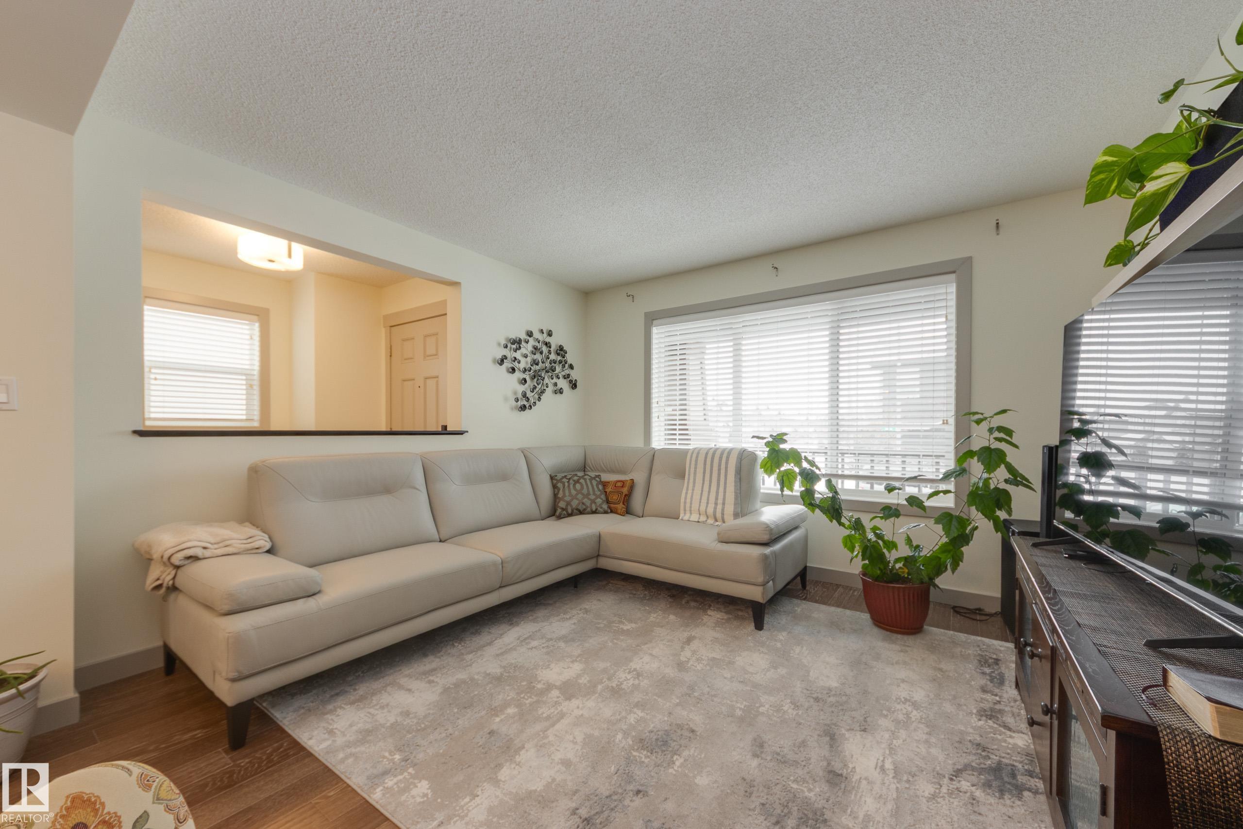 Photo 6 at 17528 58 Street NW, McConachie Area, Edmonton
