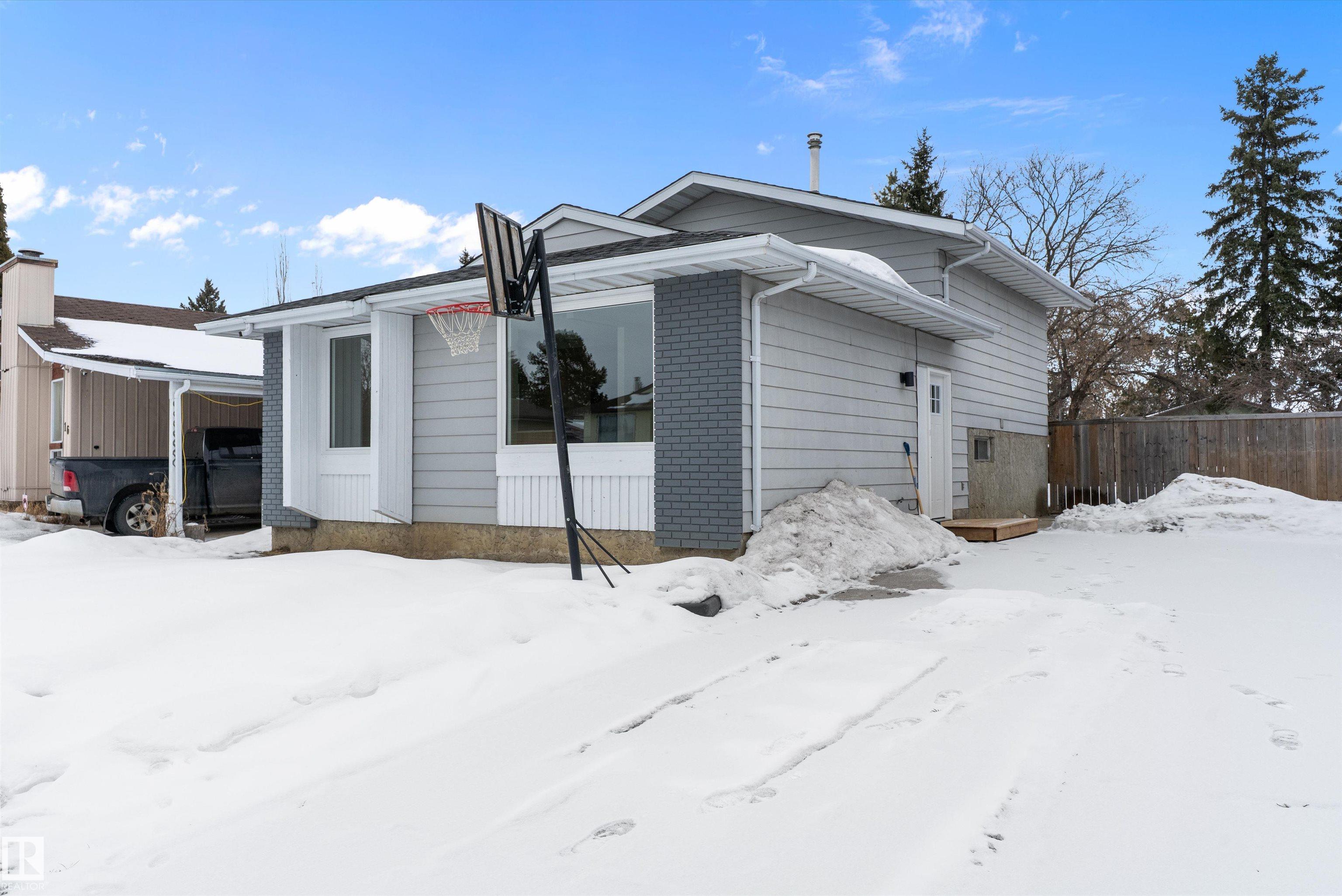 14 Glory Hills Drive, Southridge, Stony Plain