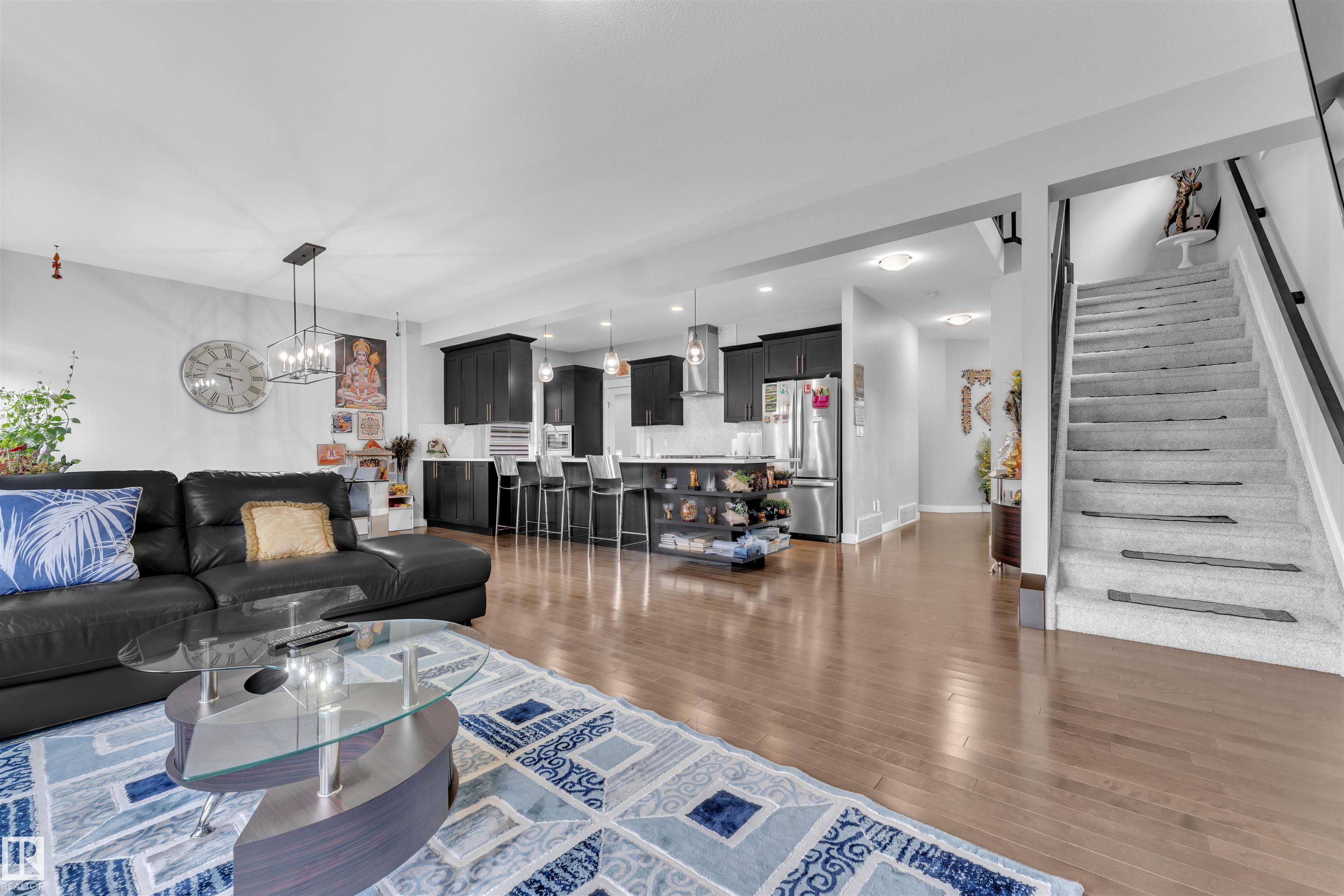 Photo 12 at 4104 6 Avenue SW, Charlesworth, Edmonton