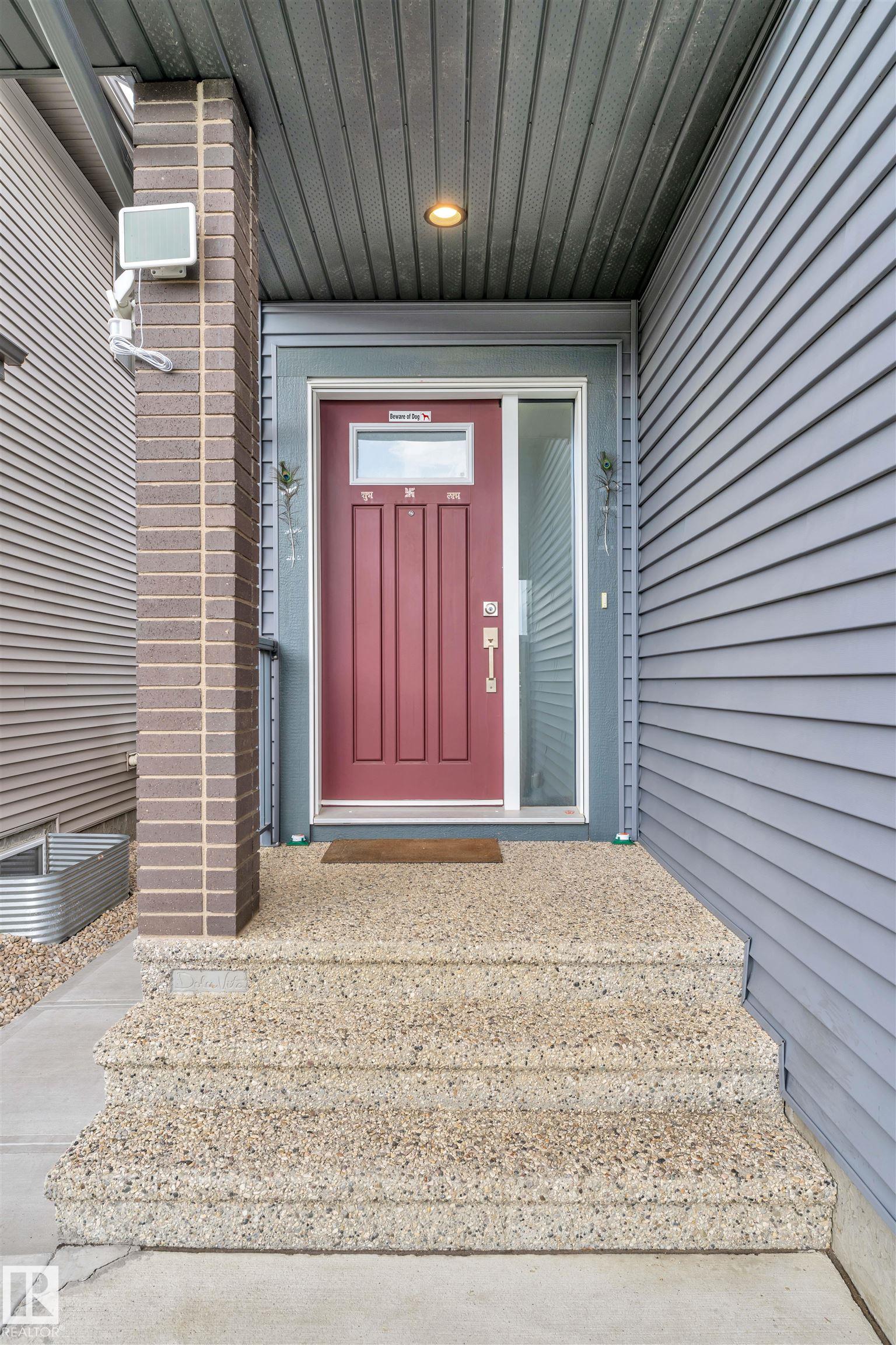 4104 6 Avenue SW, Charlesworth, Edmonton