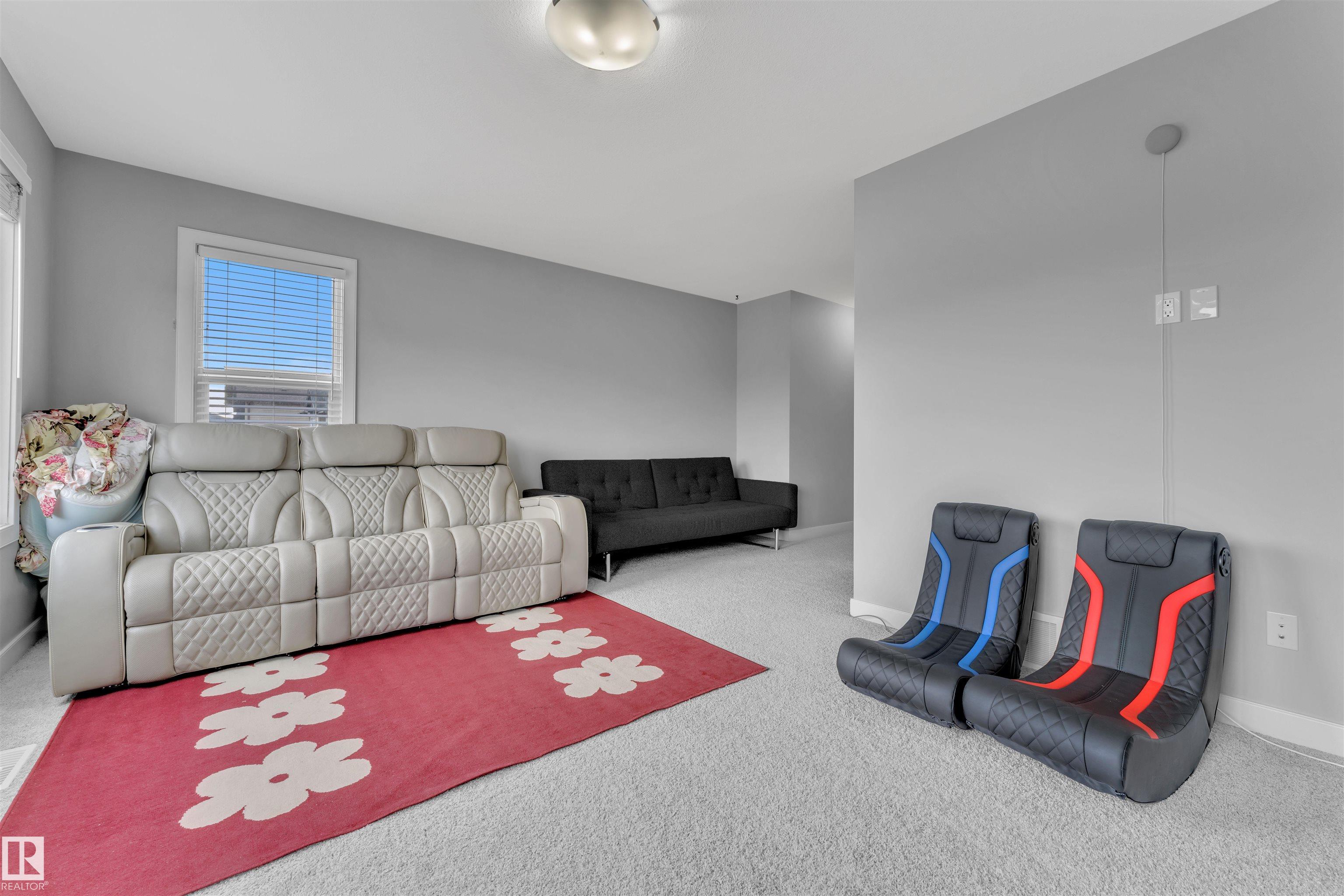 Photo 23 at 4104 6 Avenue SW, Charlesworth, Edmonton