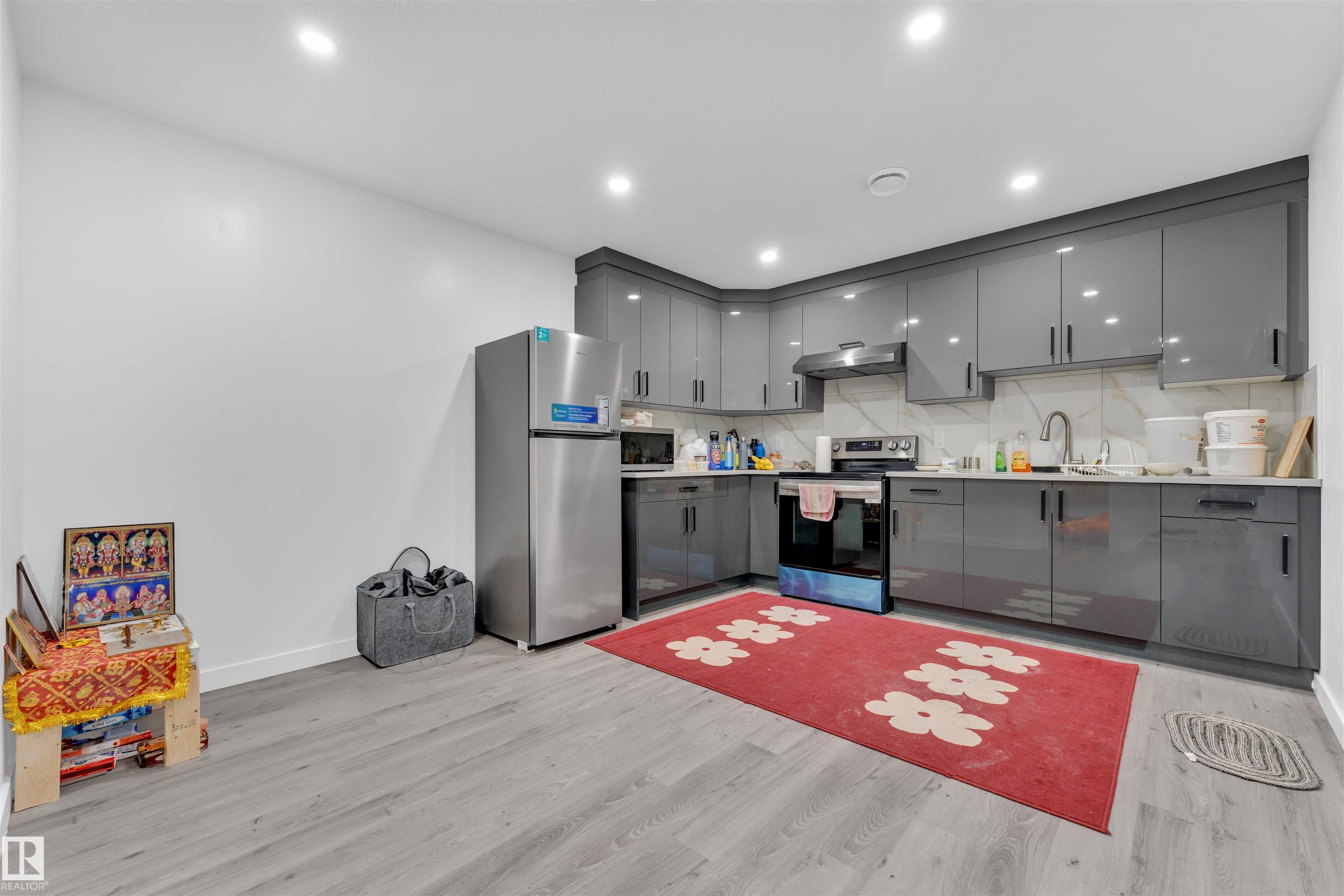 Photo 33 at 4104 6 Avenue SW, Charlesworth, Edmonton