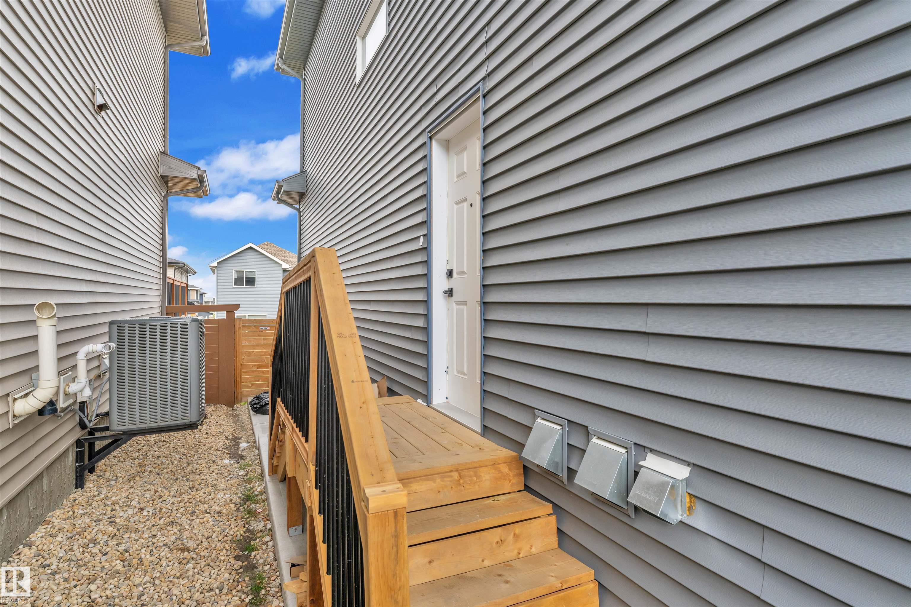 Photo 34 at 4104 6 Avenue SW, Charlesworth, Edmonton