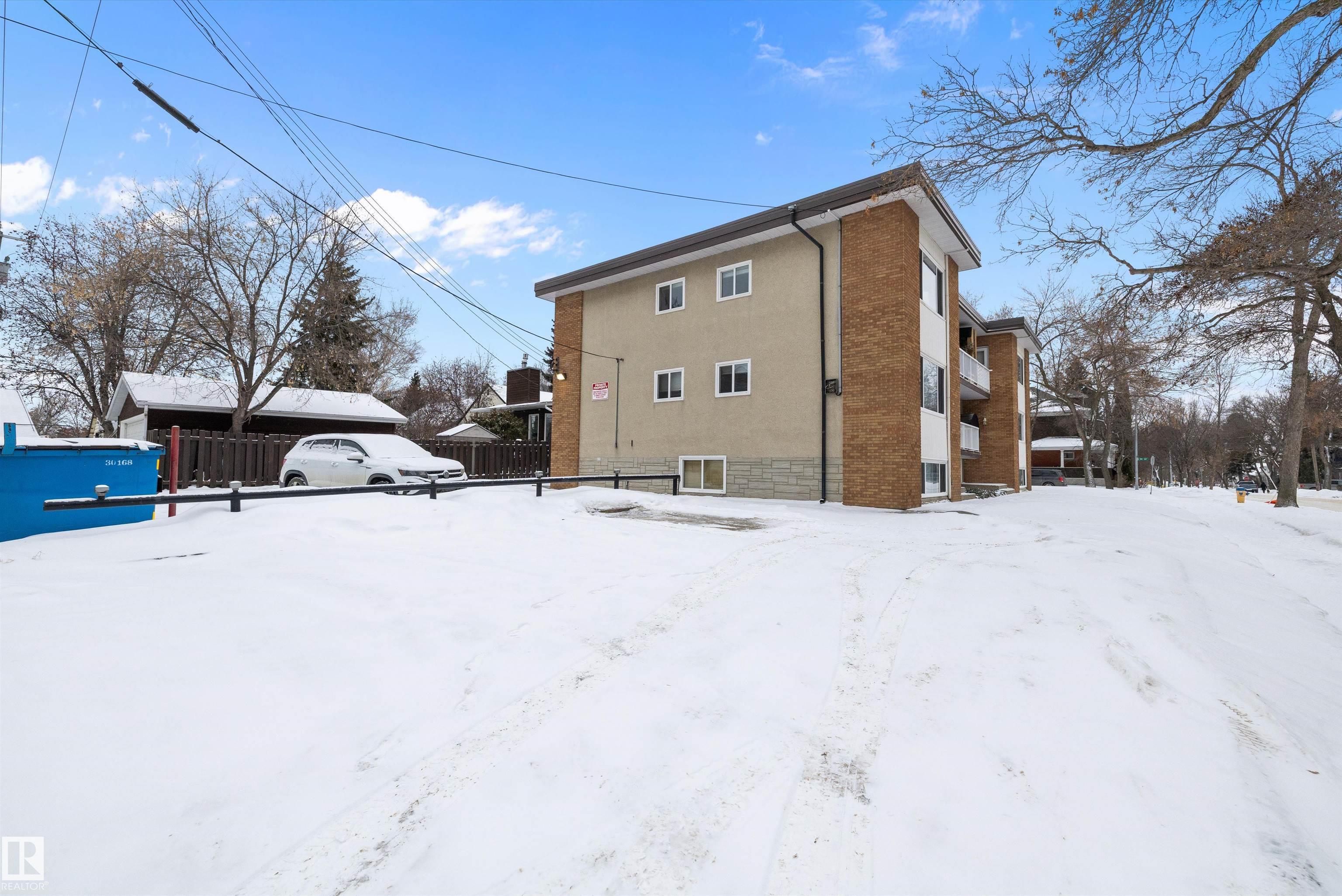 Photo 19 at 4 - 8803 101 Street NW, Strathcona, Edmonton