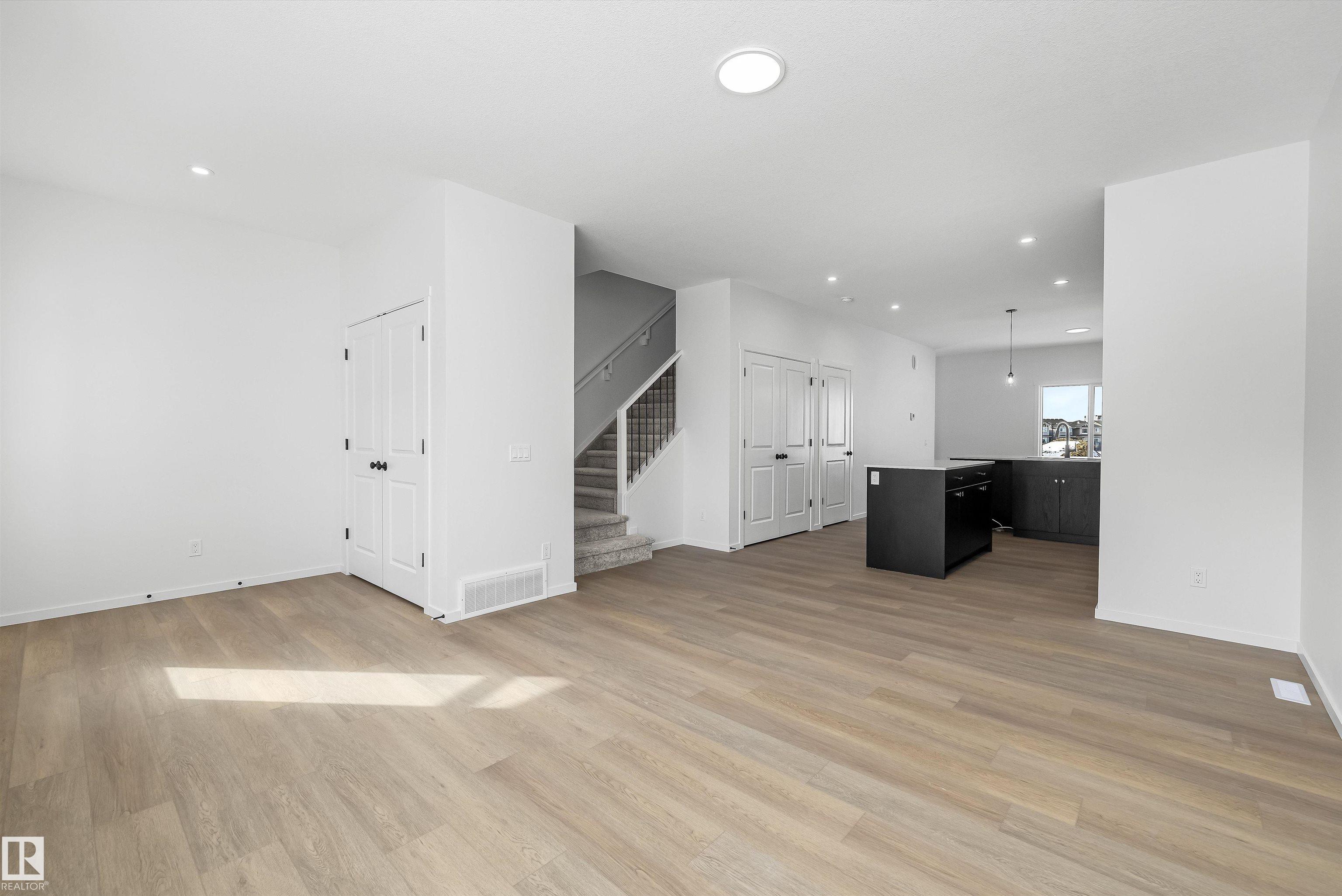 276 Chappelle Drive SW, Chappelle Area, Edmonton