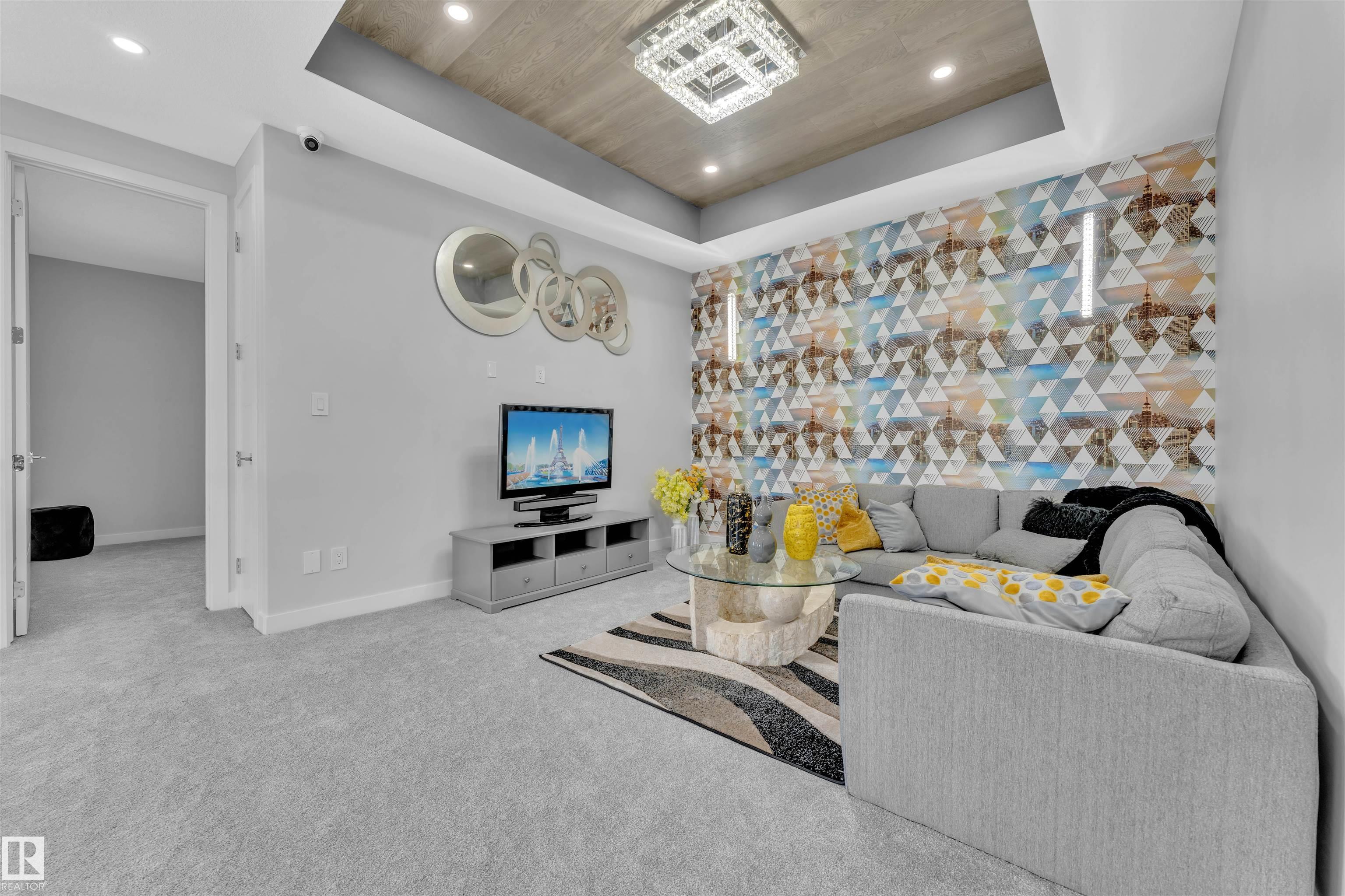 Photo 28 at 12603 44 Street NW, Homesteader, Edmonton