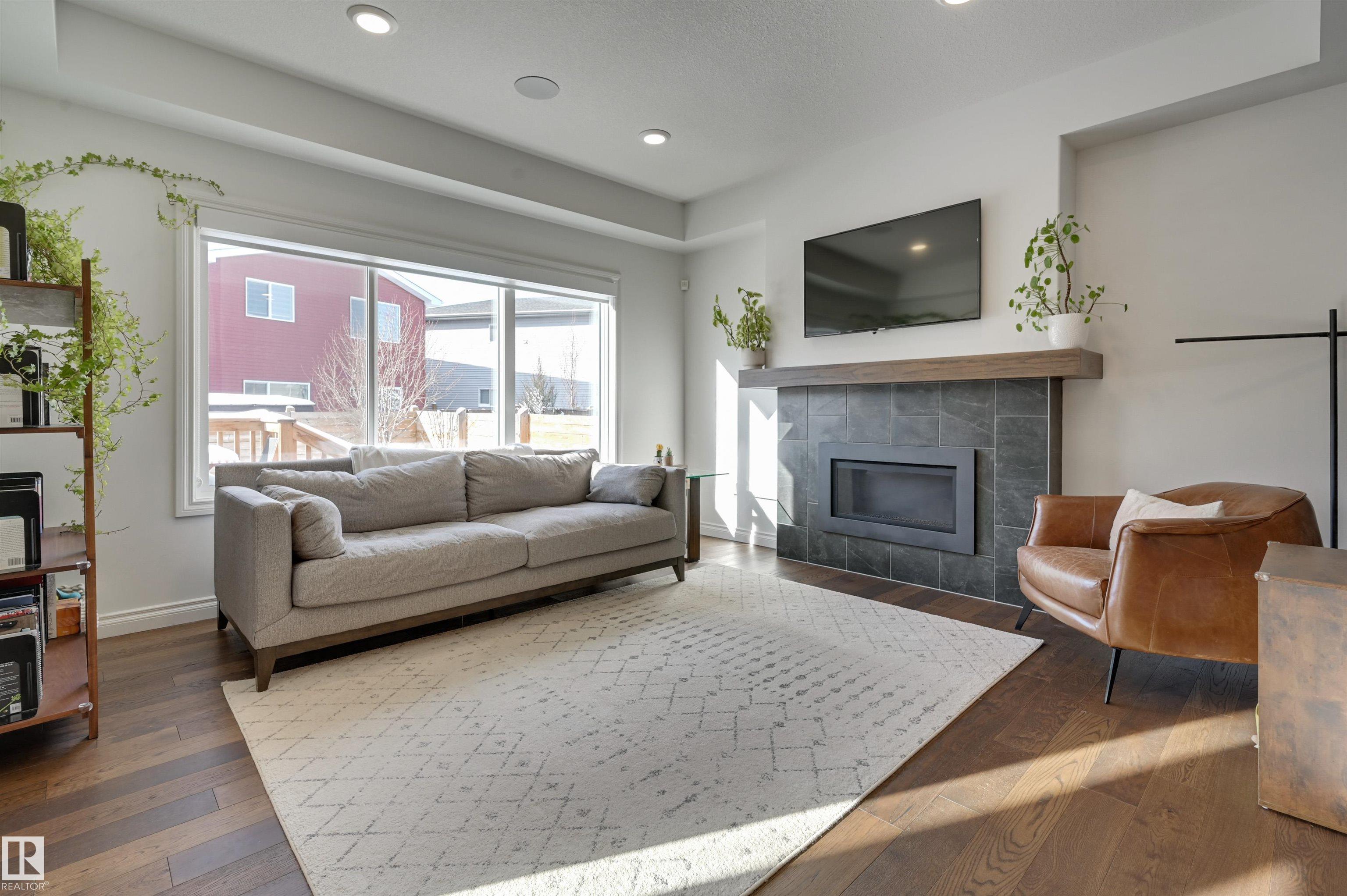 Picture for 2332 Kelly CI SW