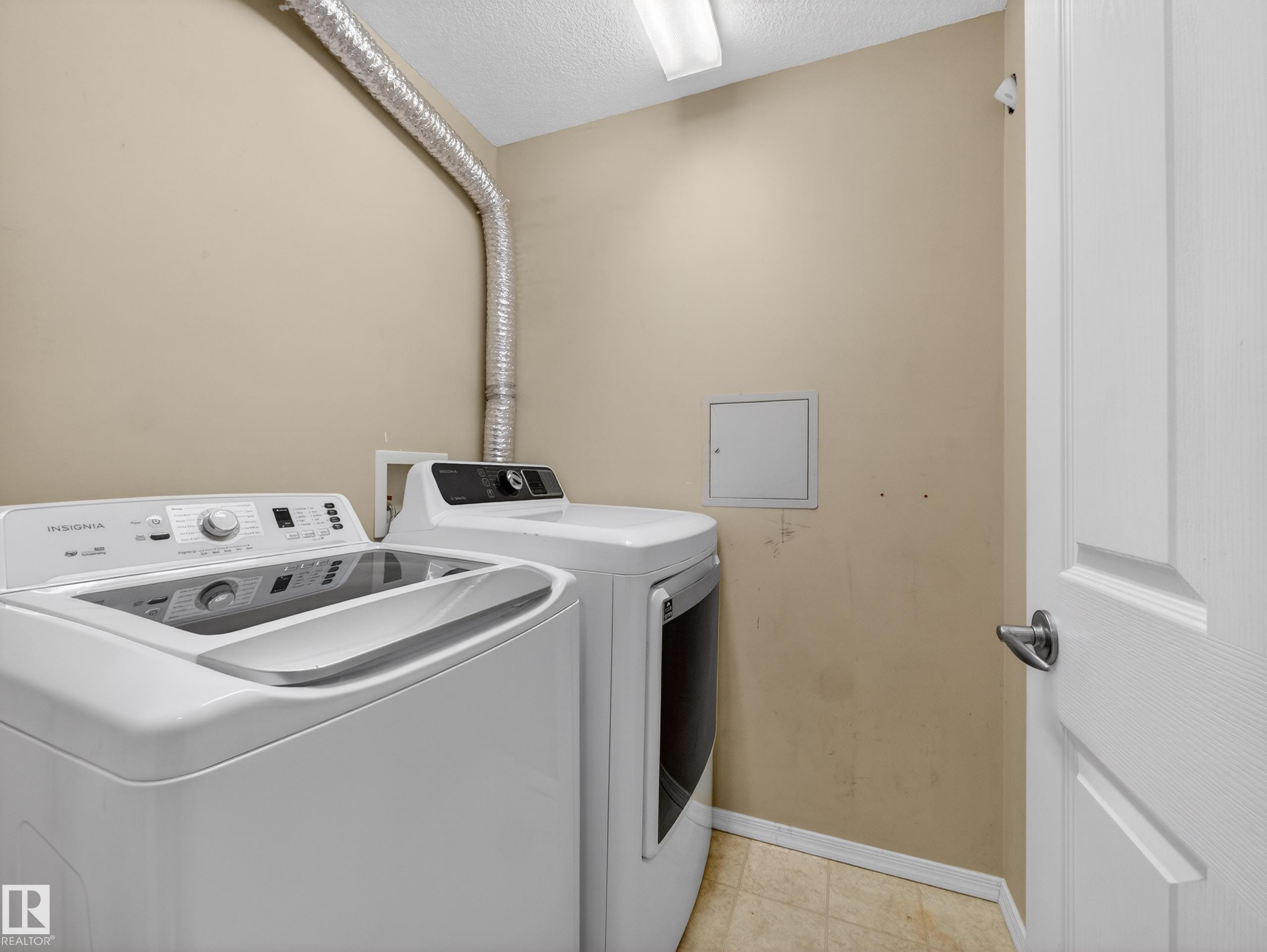 Photo 19 at 302 - 9008 99 Avenue NW, Riverdale, Edmonton