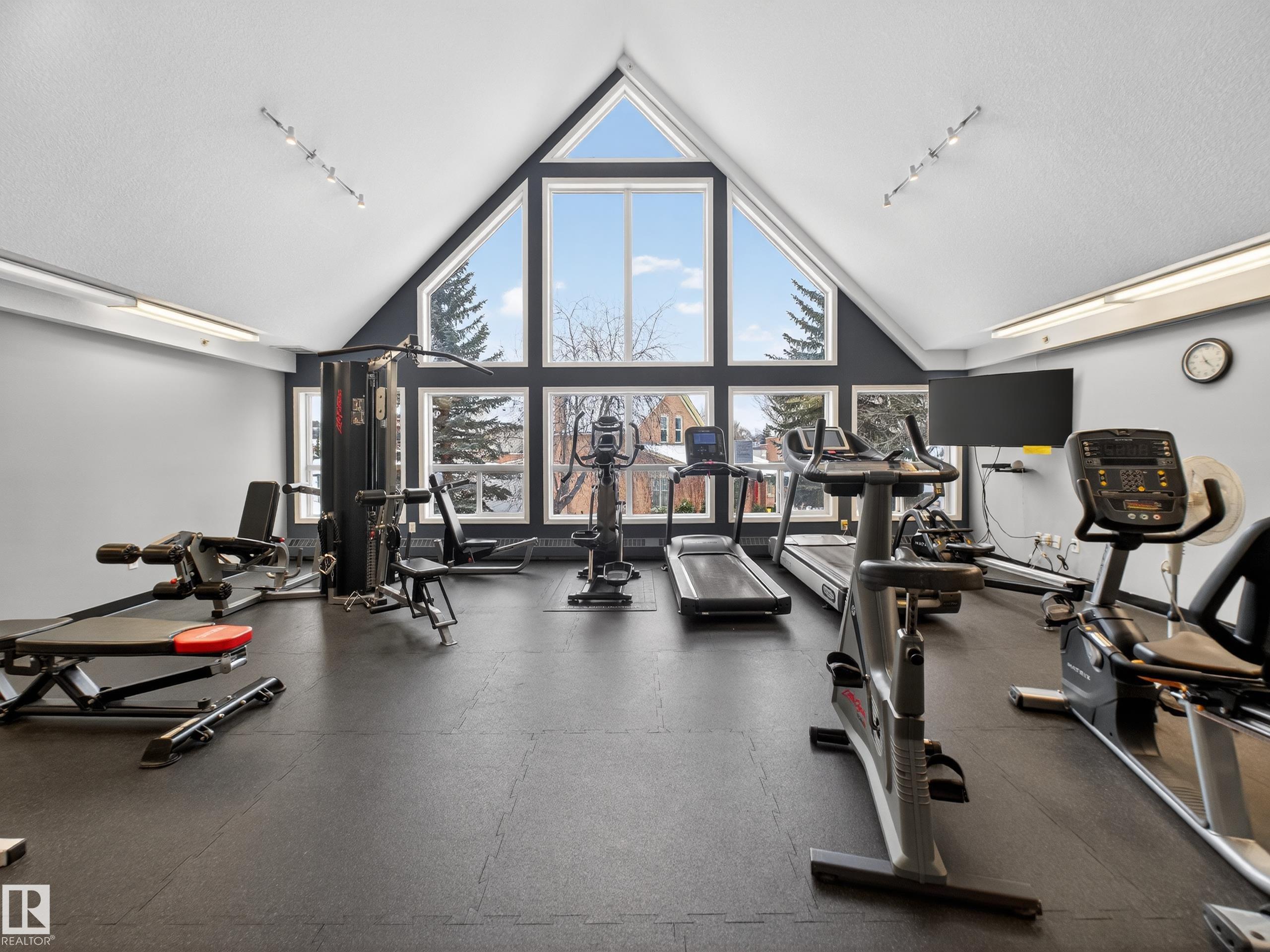 Photo 29 at 302 - 9008 99 Avenue NW, Riverdale, Edmonton