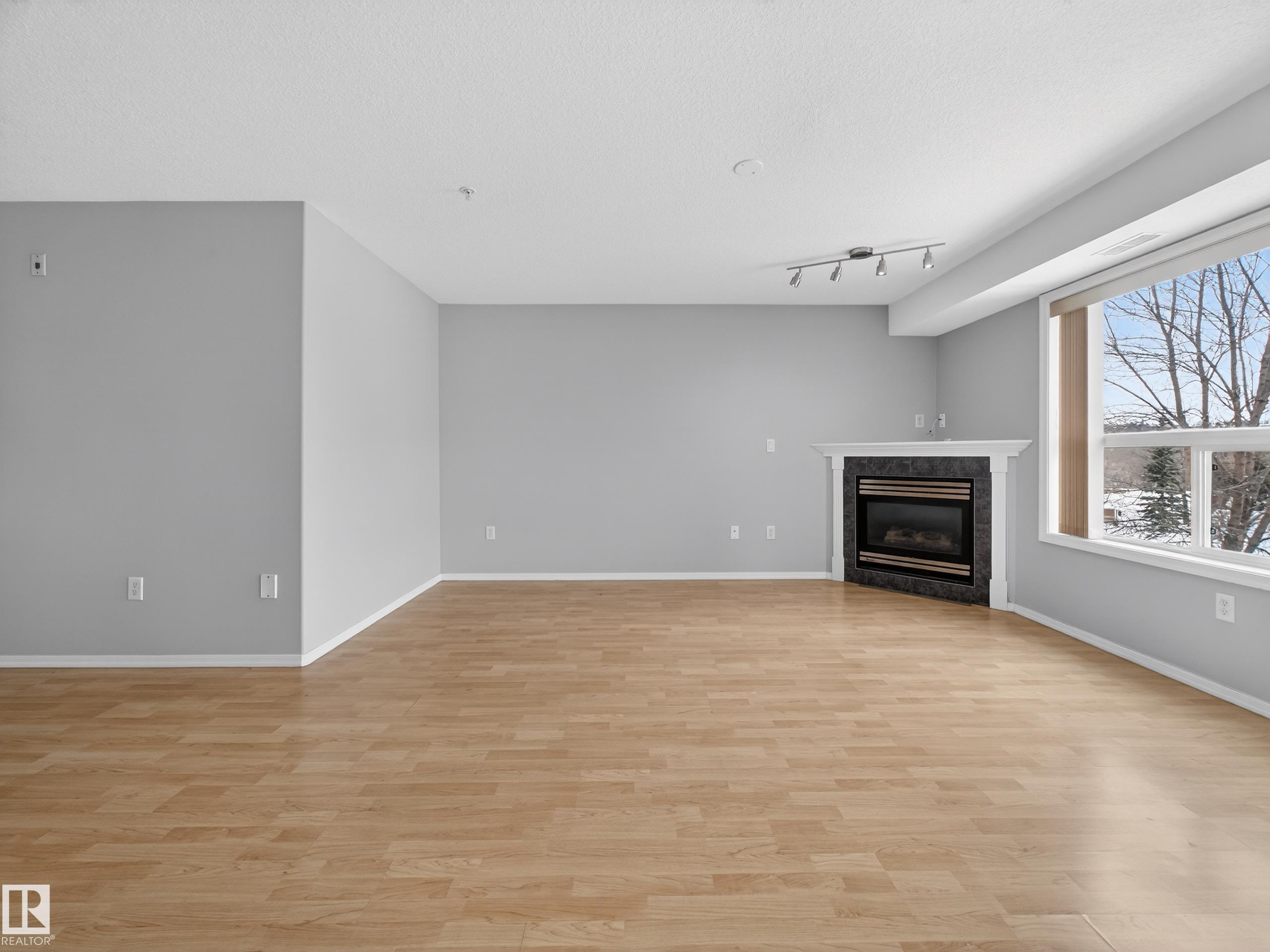 Photo 9 at 302 - 9008 99 Avenue NW, Riverdale, Edmonton