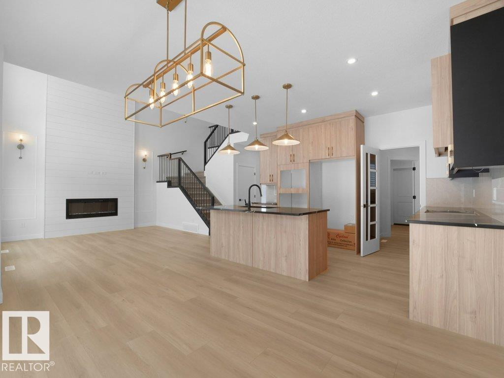 Photo 17 at 3314 Chickadee Drive NW, Starling, Edmonton