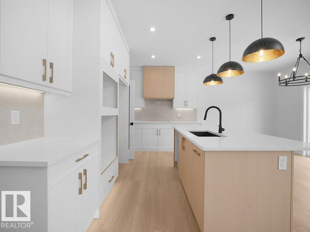 Photo 19 at 3322 Chickadee Drive NW, Starling, Edmonton