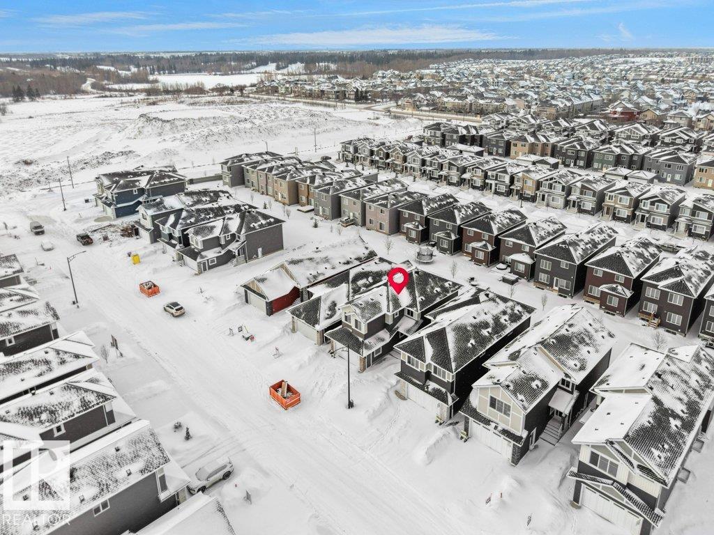 3322 Chickadee Drive NW, Starling, Edmonton