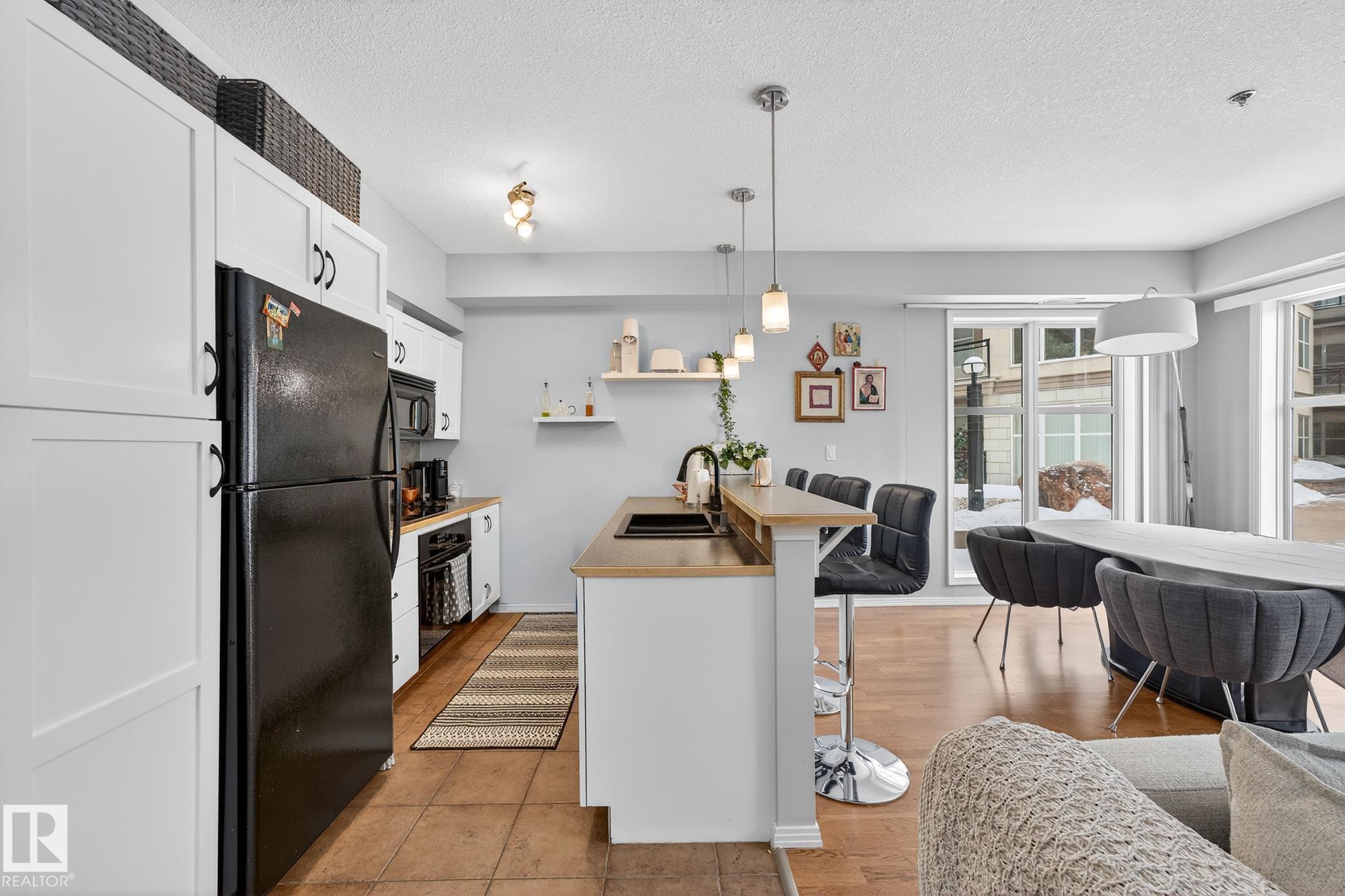 Photo 8 at 140 - 4827 104a Street NW, Empire Park, Edmonton