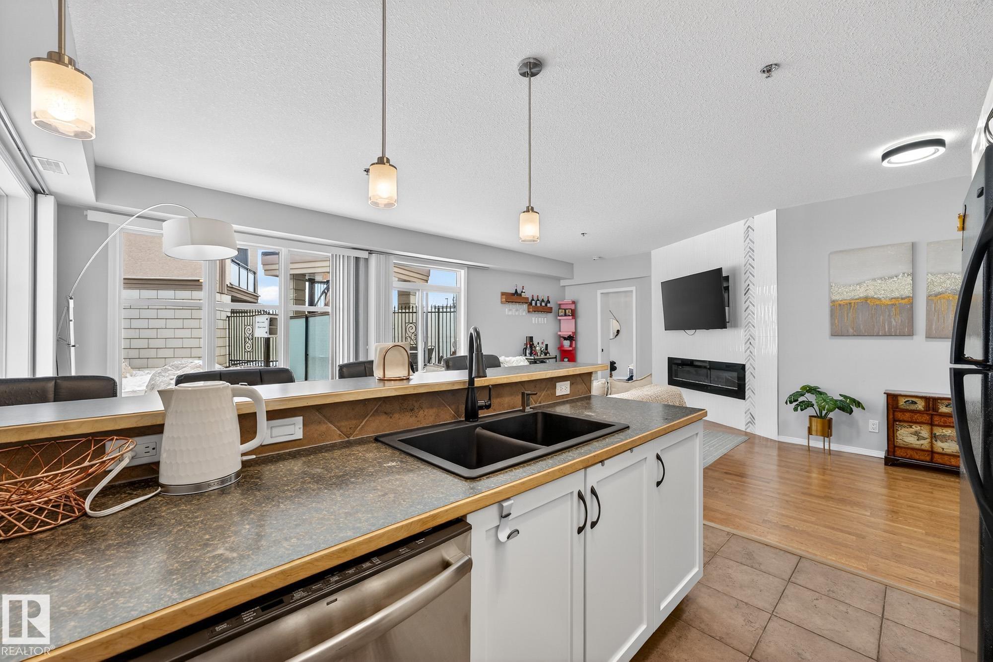 Photo 9 at 140 - 4827 104a Street NW, Empire Park, Edmonton