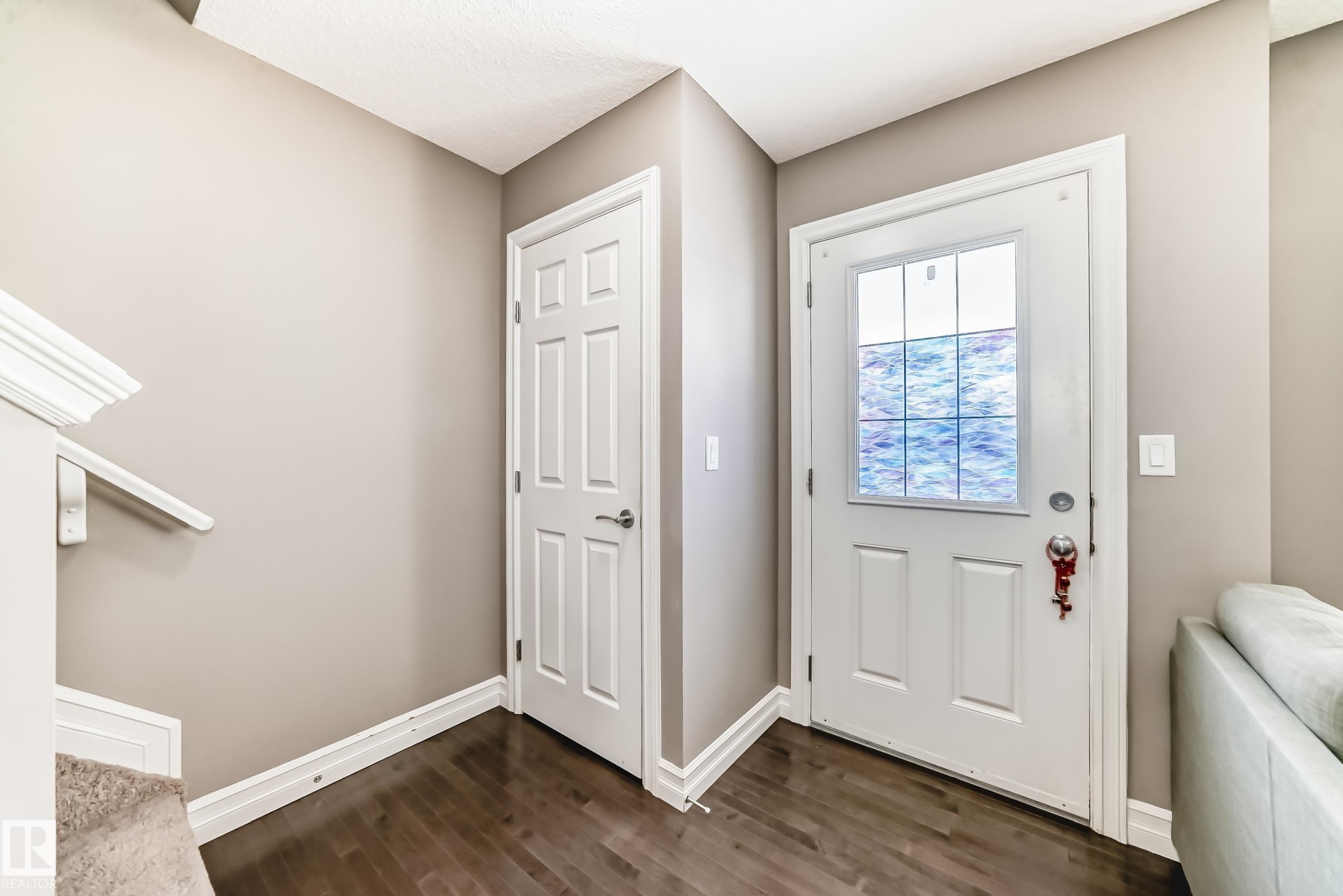 125 - 3625 144 Avenue NW, Clareview Town Centre, Edmonton