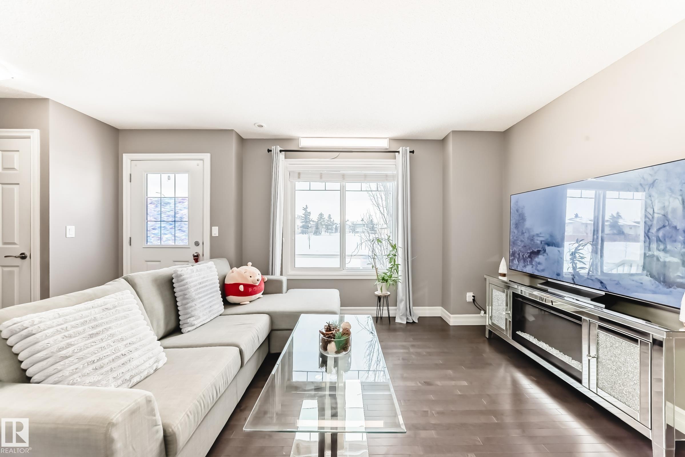 Photo 6 at 125 - 3625 144 Avenue NW, Clareview Town Centre, Edmonton