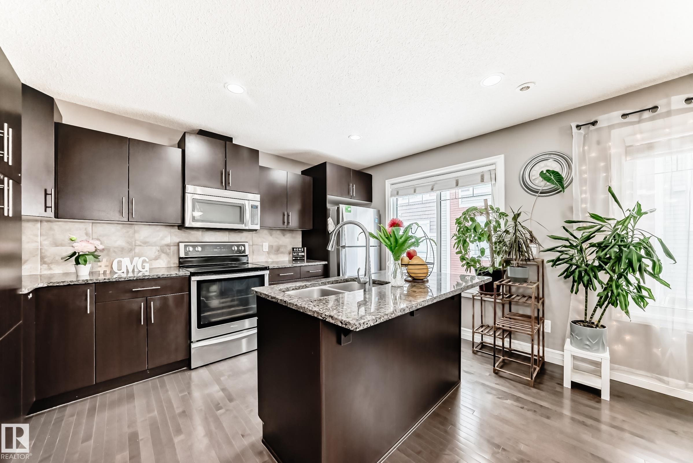 Photo 10 at 125 - 3625 144 Avenue NW, Clareview Town Centre, Edmonton