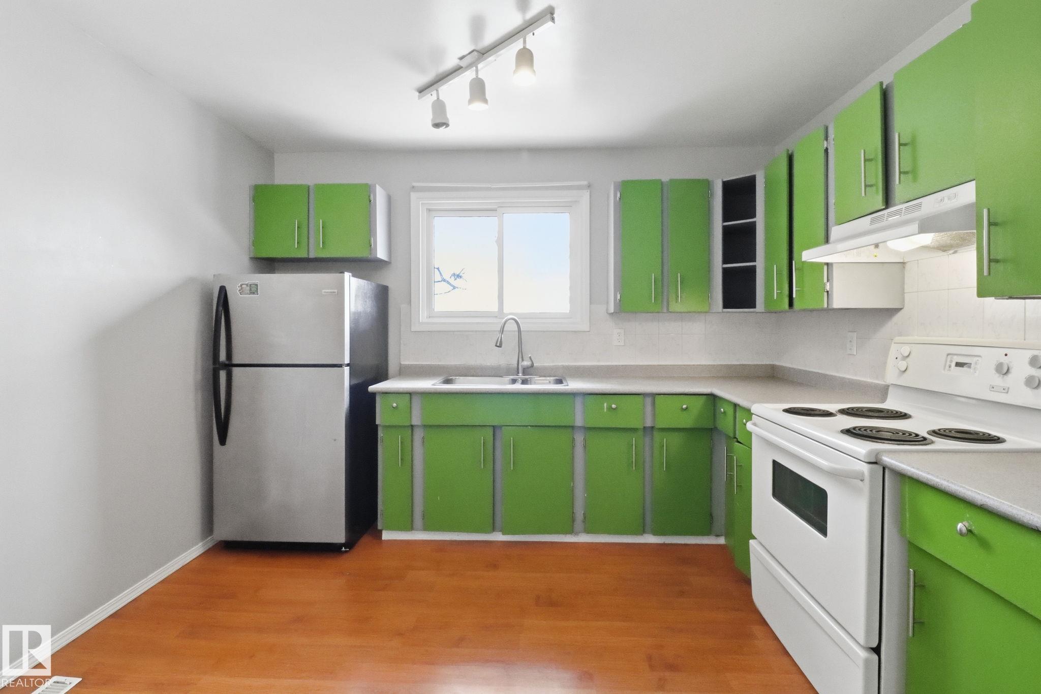 Photo 15 at 8149 27 Avenue NW, Meyonohk, Edmonton