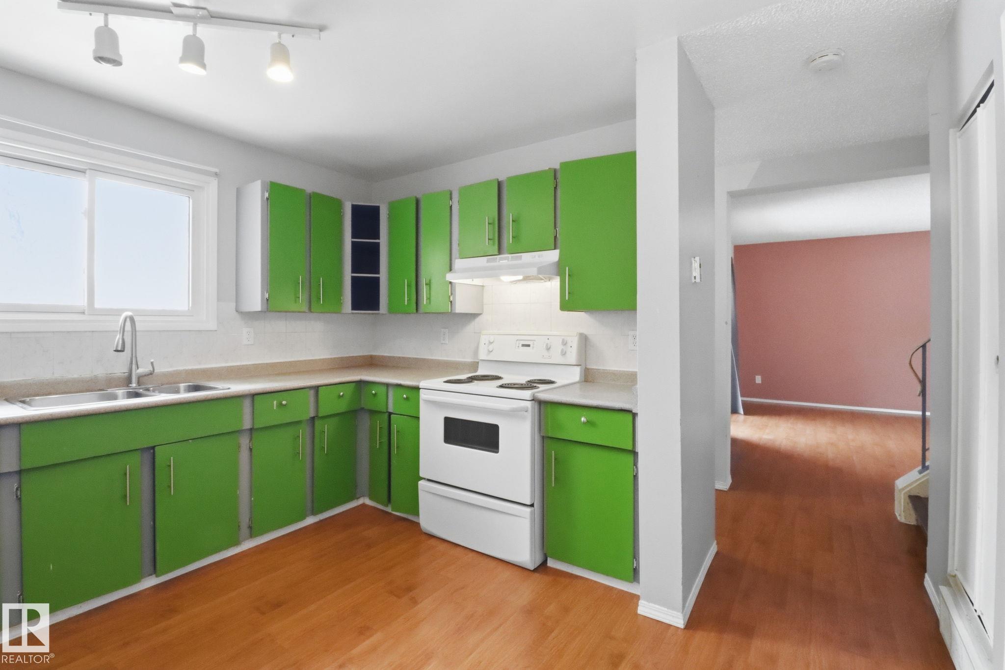 Photo 16 at 8149 27 Avenue NW, Meyonohk, Edmonton