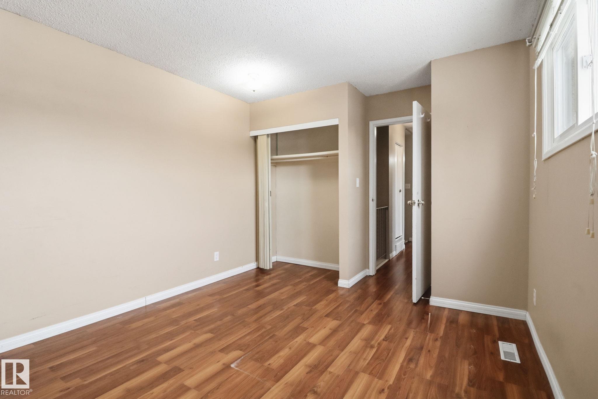 Photo 27 at 8149 27 Avenue NW, Meyonohk, Edmonton