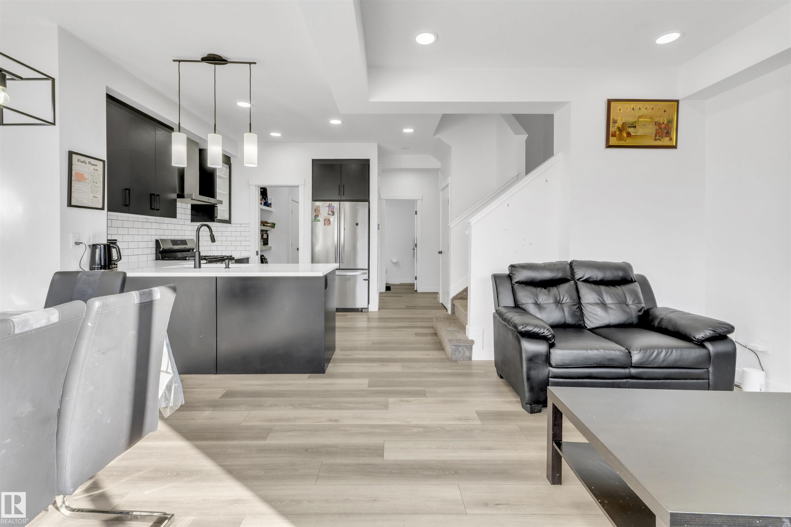 Photo 8 at 1424 15 Street NW, Aster, Edmonton