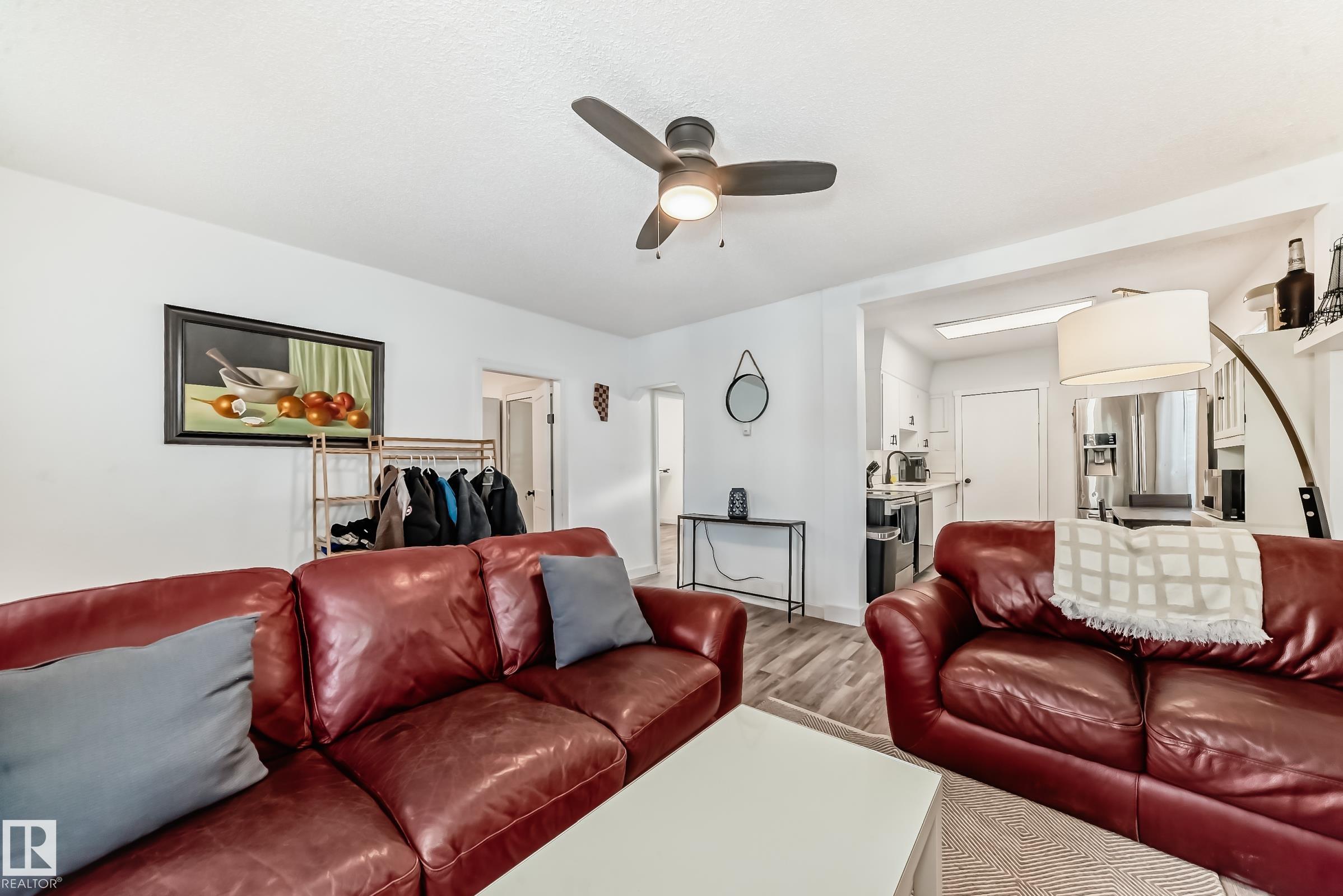 Photo 11 at 11429 89 Street NW, Parkdale, Edmonton