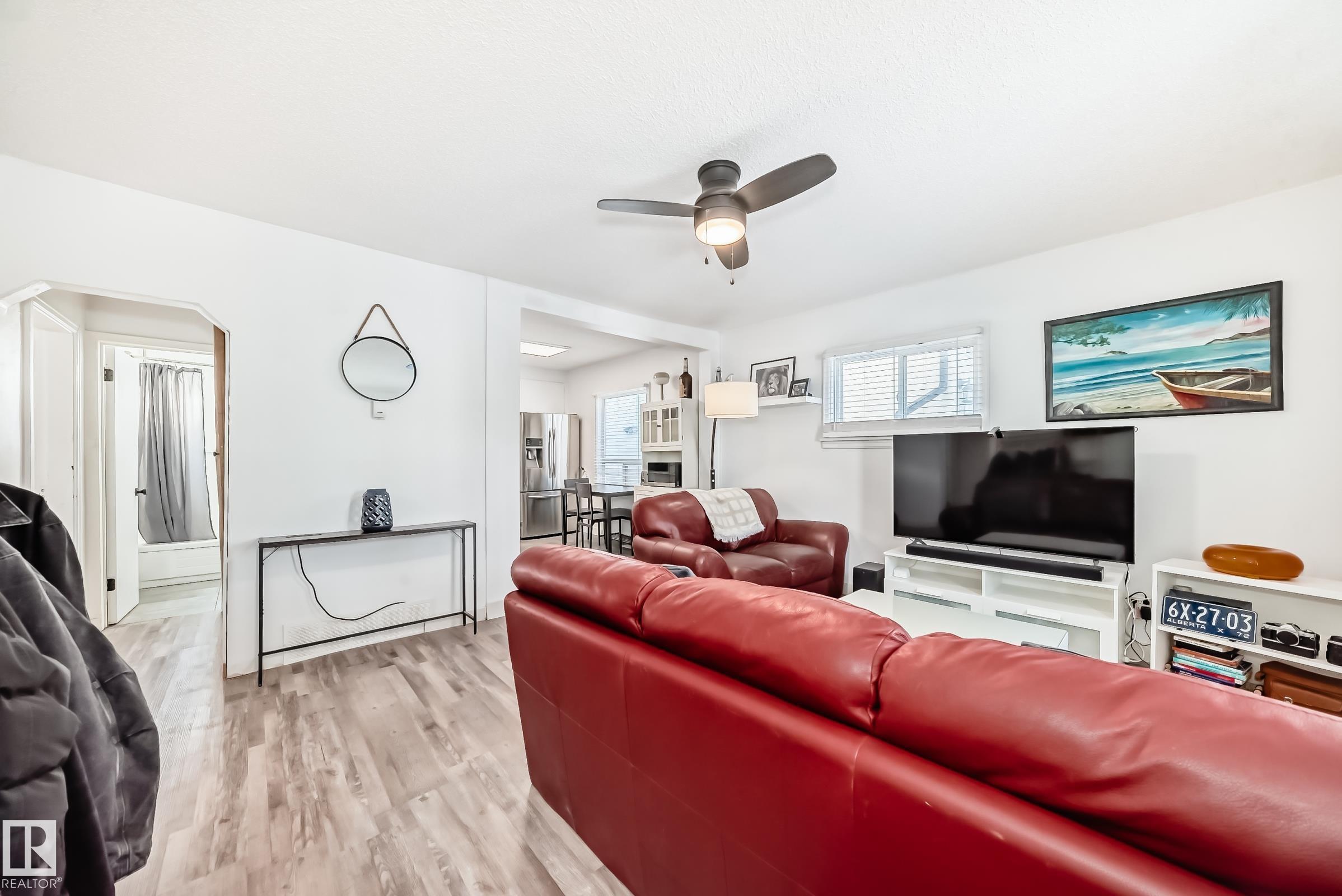 Photo 12 at 11429 89 Street NW, Parkdale, Edmonton