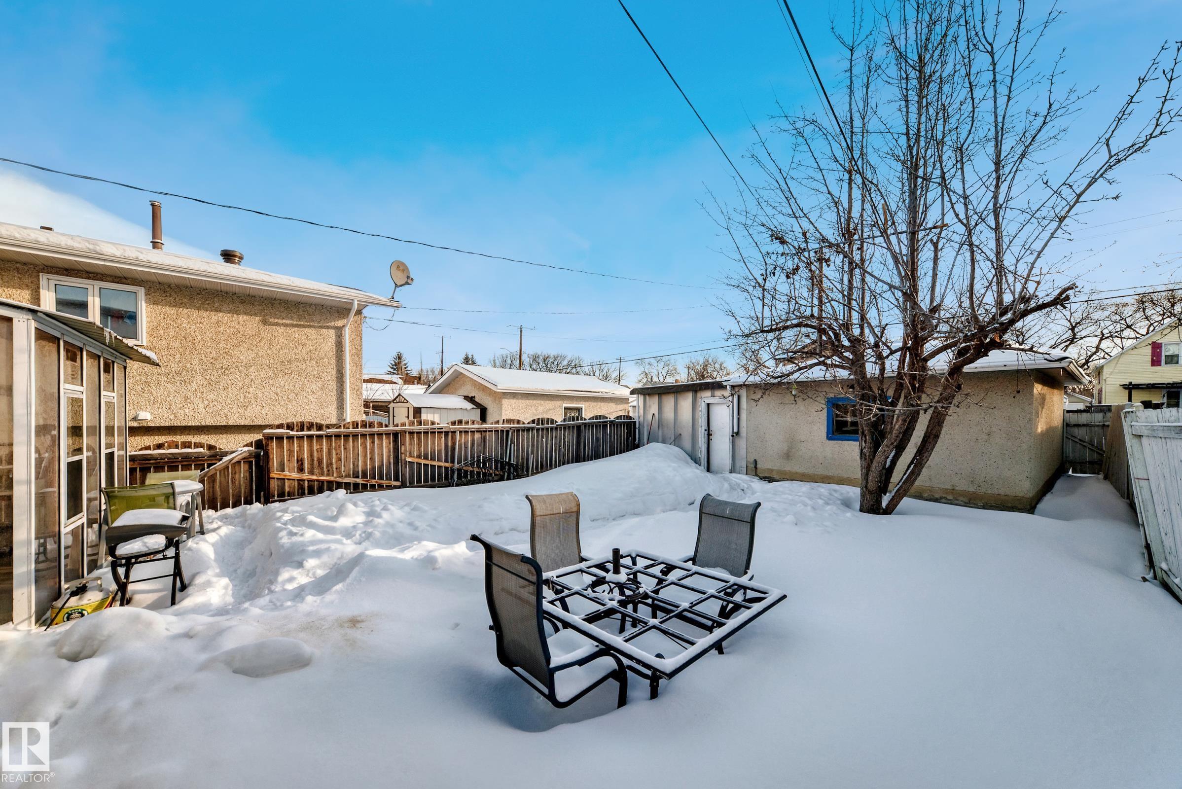 Photo 32 at 11429 89 Street NW, Parkdale, Edmonton