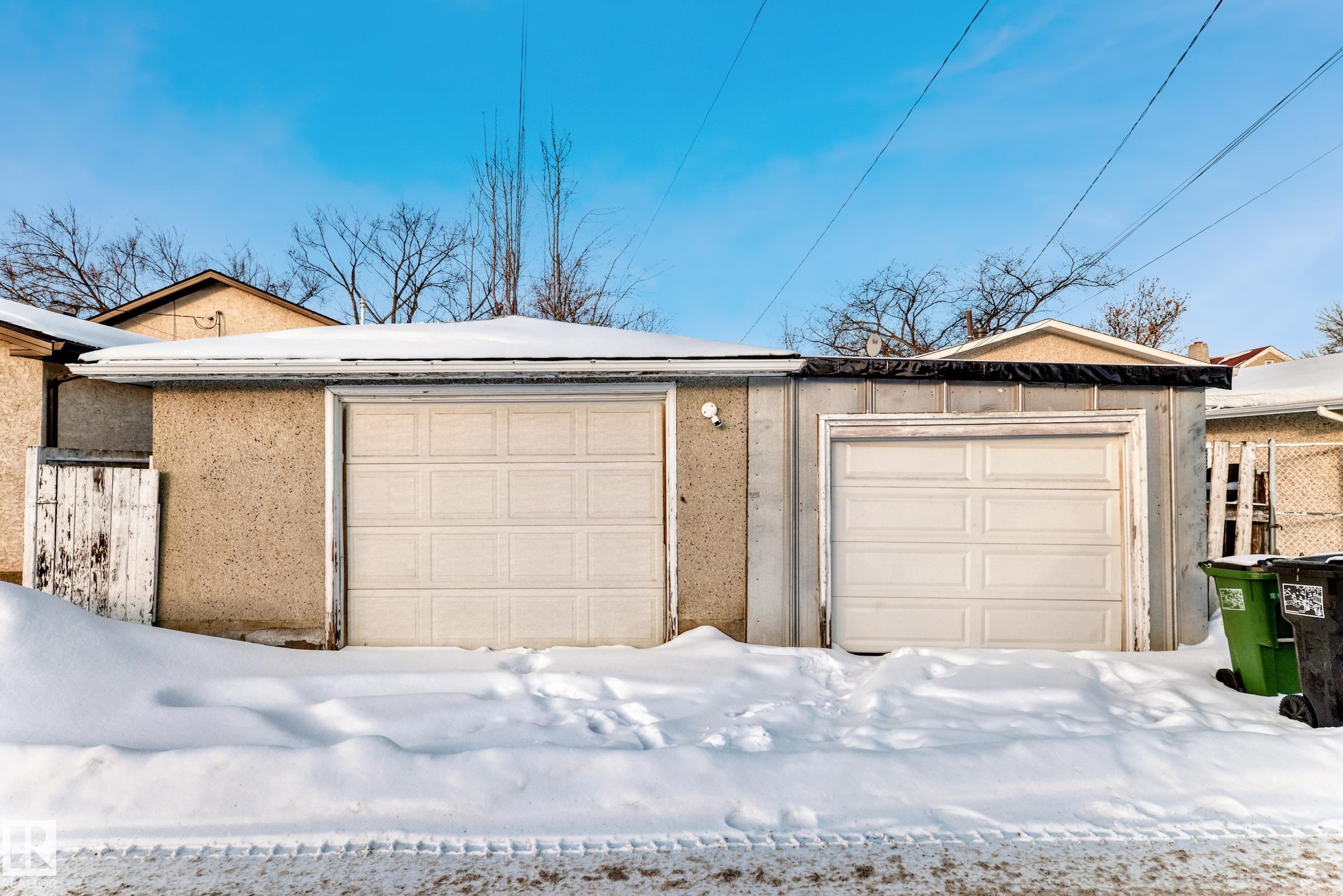 Photo 36 at 11429 89 Street NW, Parkdale, Edmonton