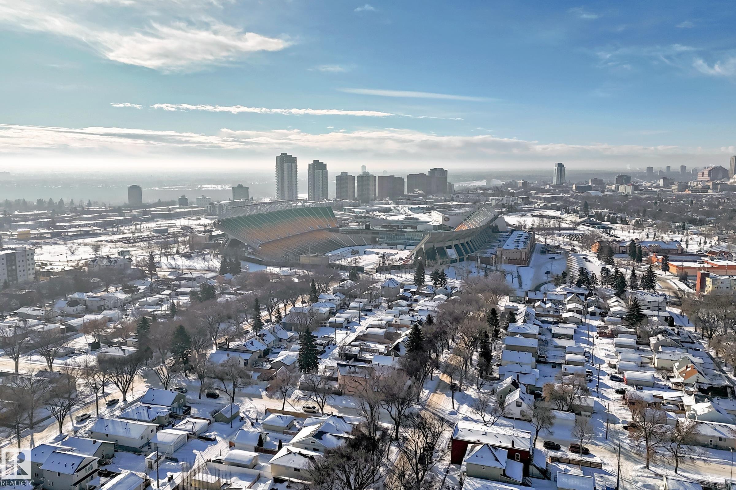 Photo 40 at 11429 89 Street NW, Parkdale, Edmonton